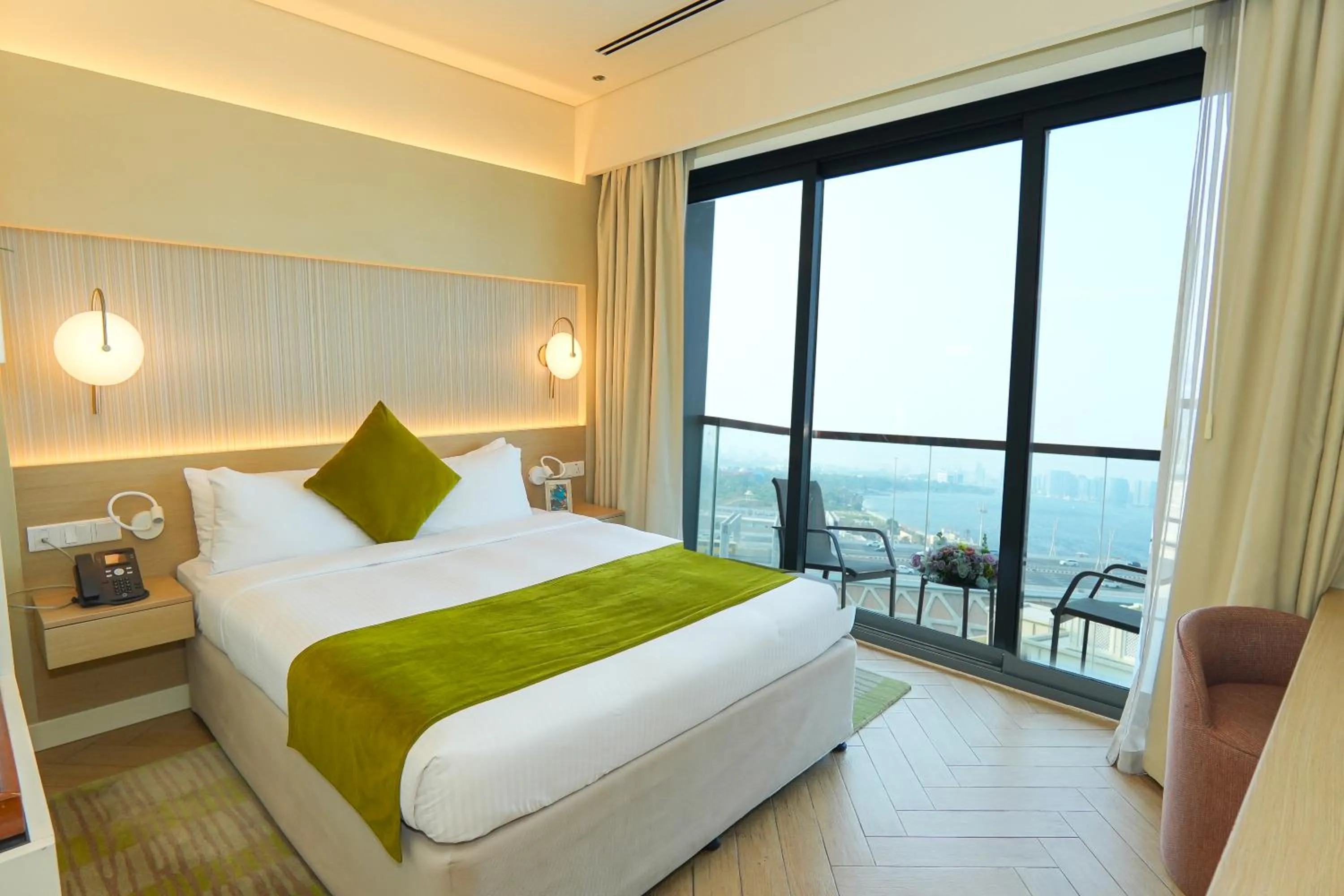 Bed in Pavilion Hotel Al Jaddaf - Former Citadines Culture Village