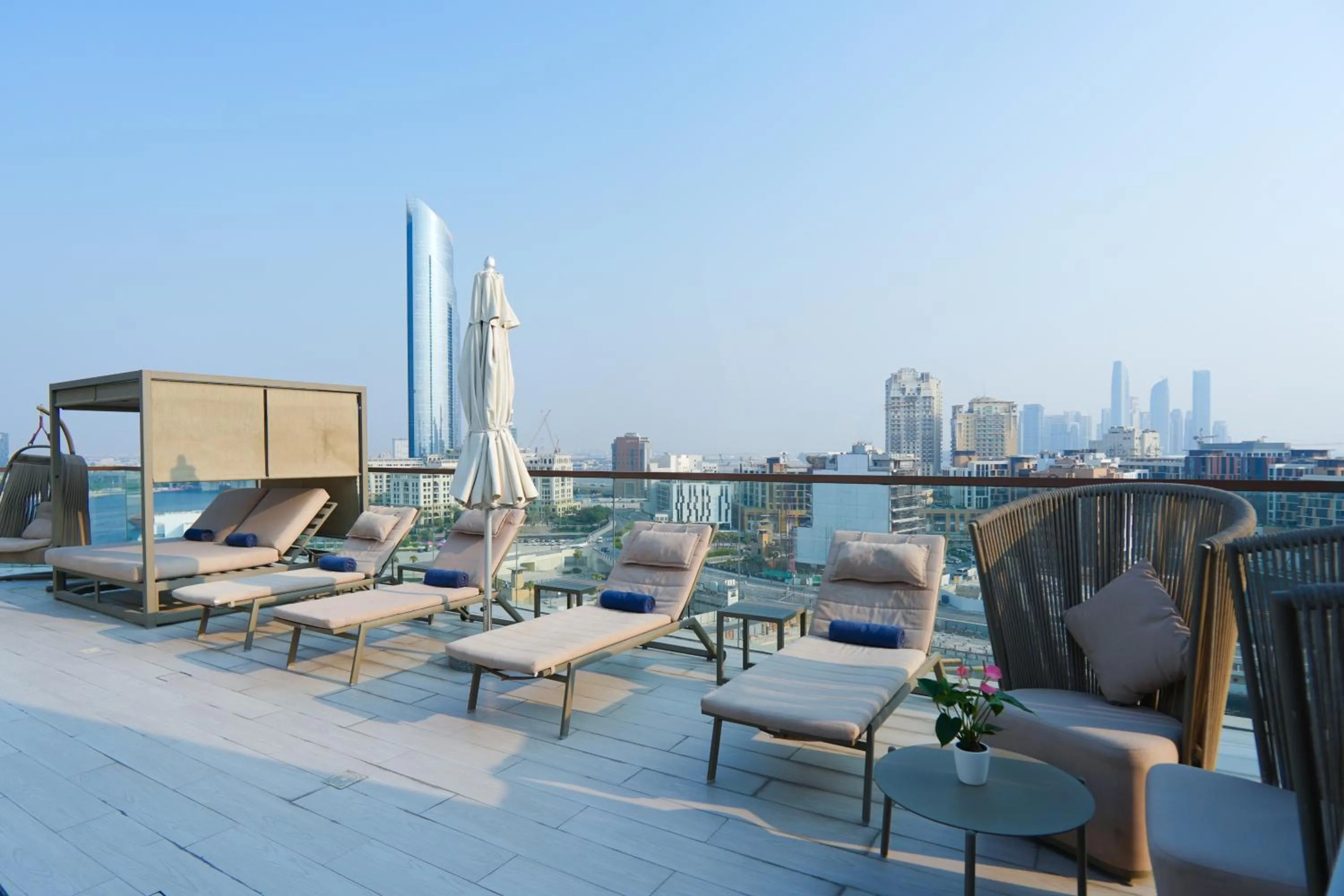 Swimming pool in Pavilion Hotel Al Jaddaf - Former Citadines Culture Village