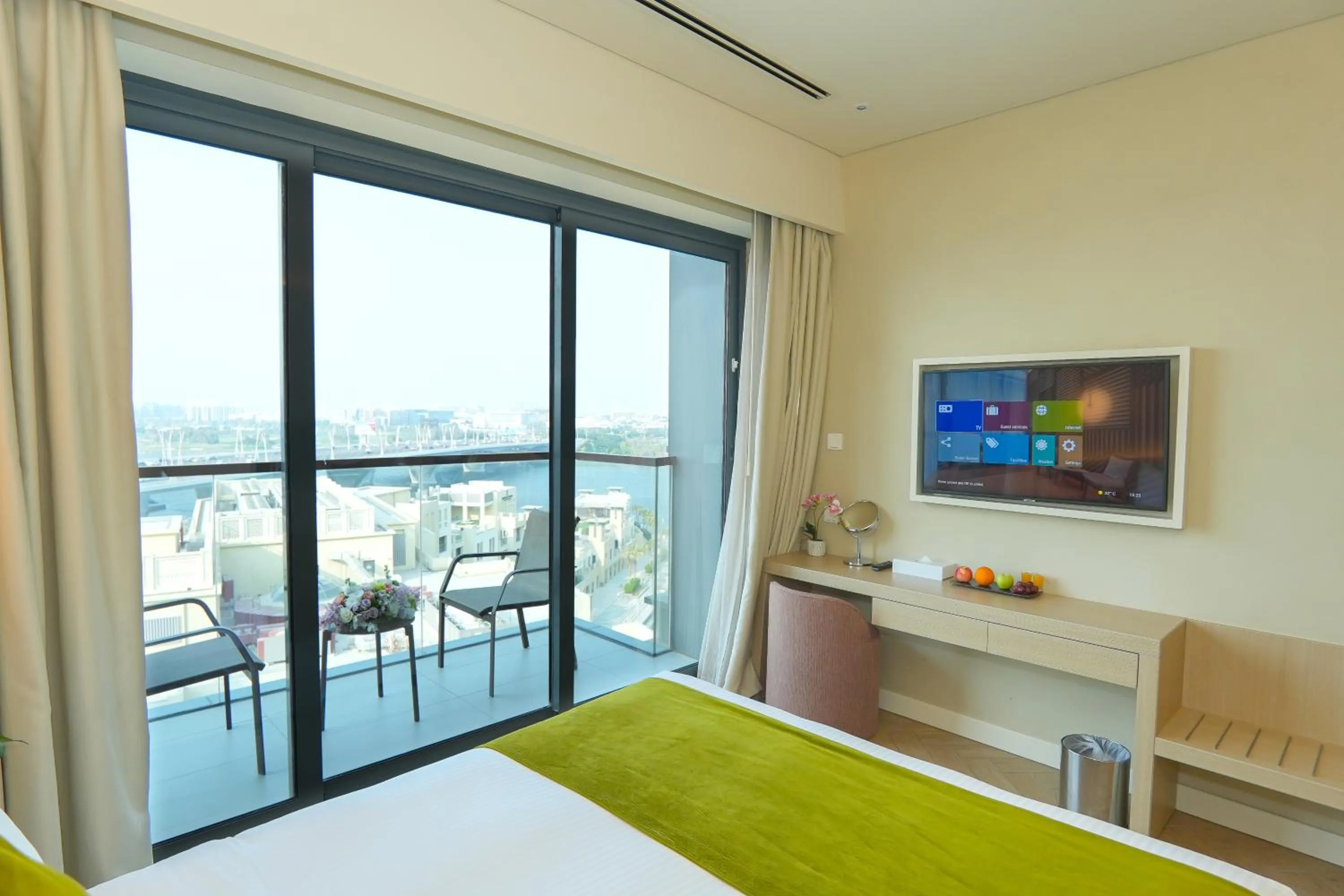 Bed in Pavilion Hotel Al Jaddaf - Former Citadines Culture Village