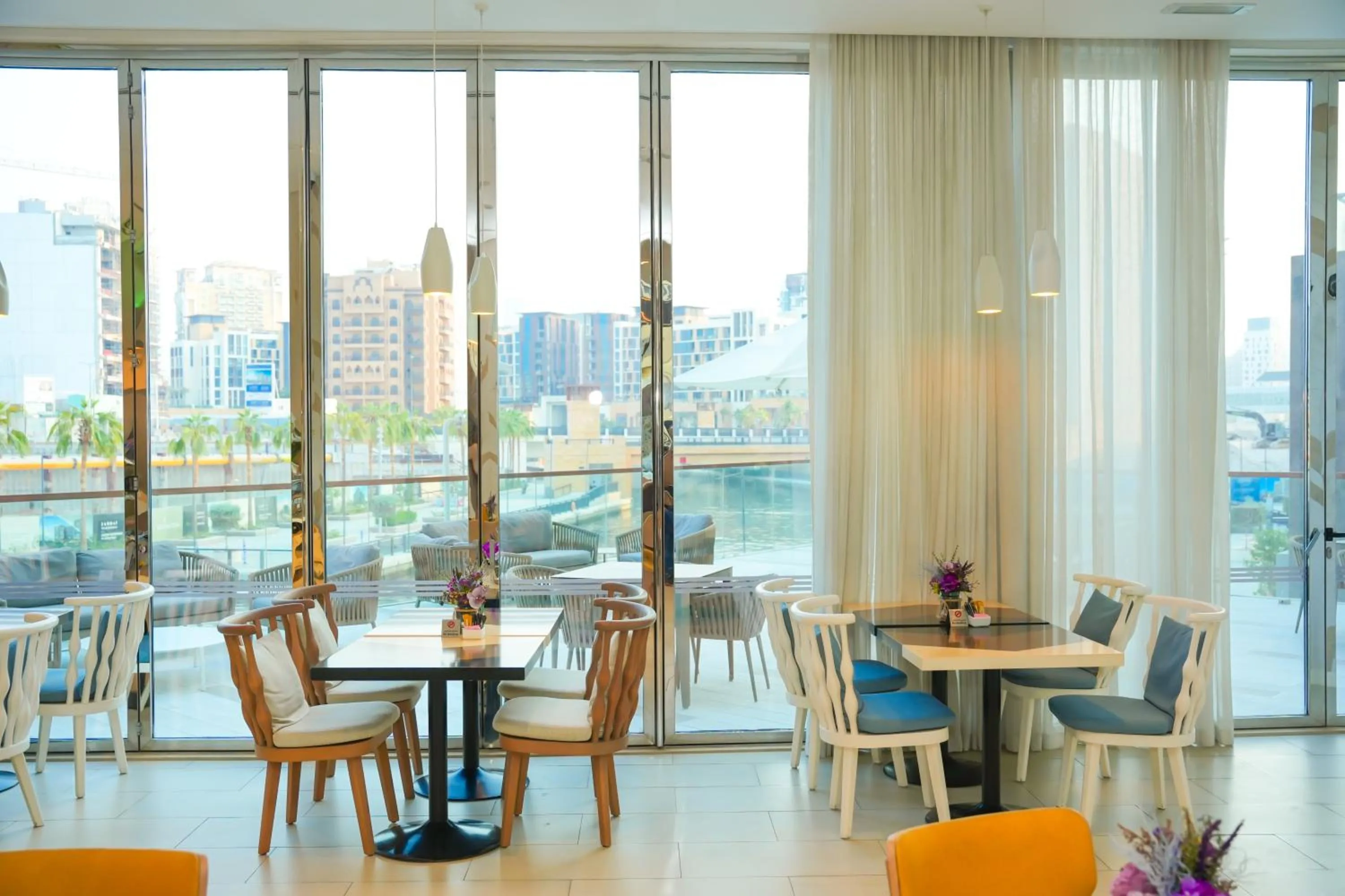 Seating area in Pavilion Hotel Al Jaddaf - Former Citadines Culture Village