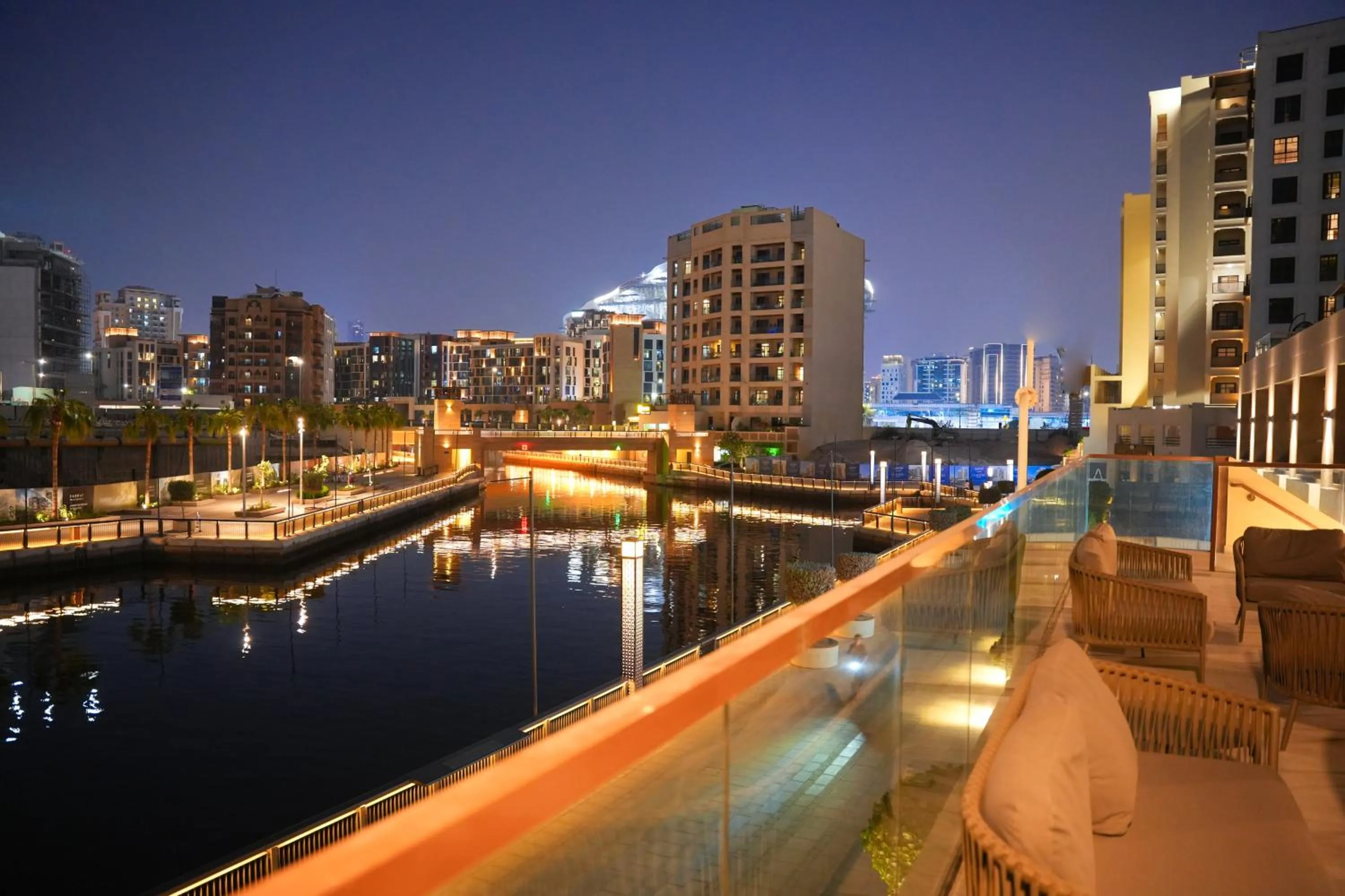 Night in Pavilion Hotel Al Jaddaf - Former Citadines Culture Village