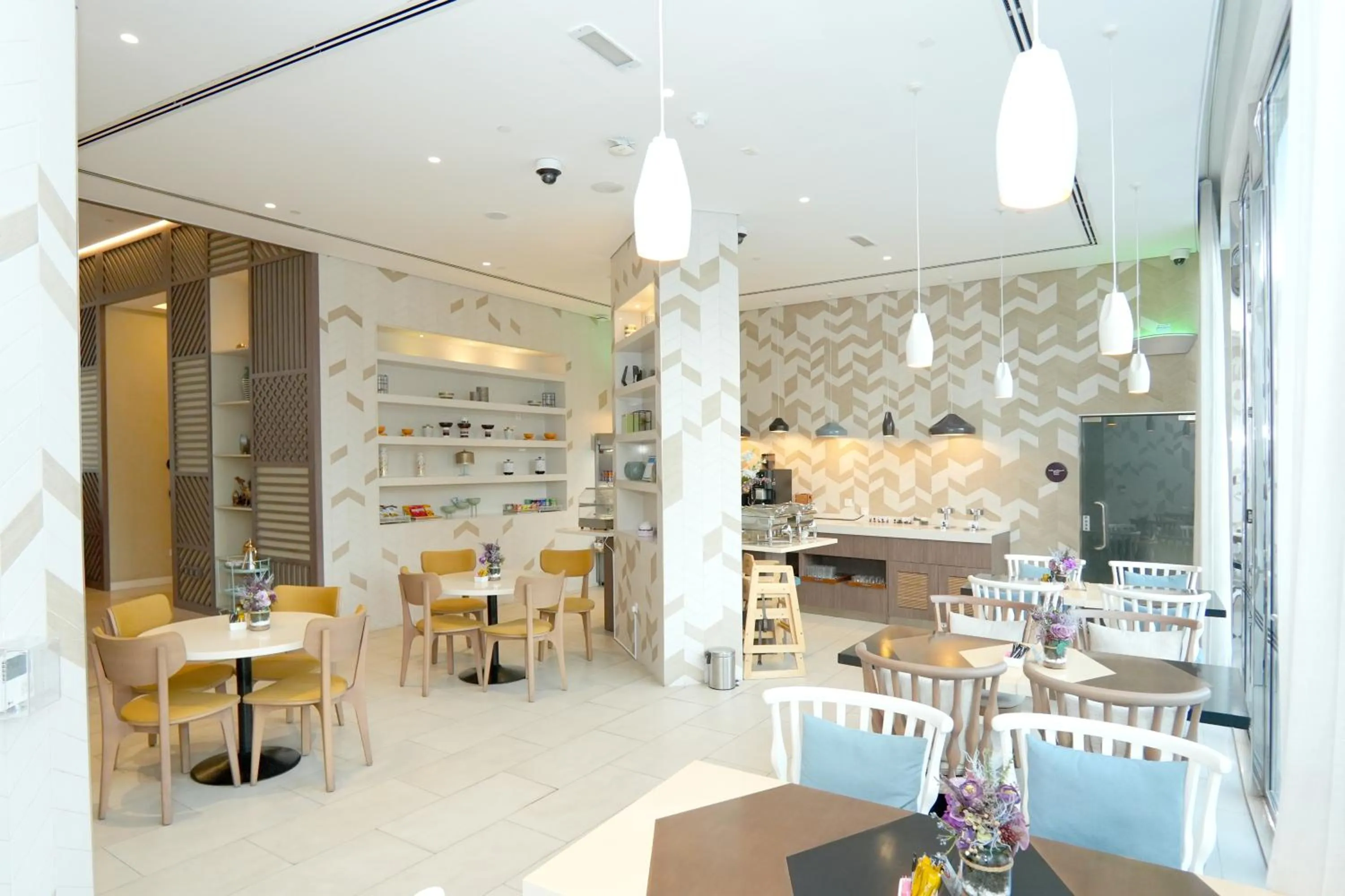 Seating area in Pavilion Hotel Al Jaddaf - Former Citadines Culture Village