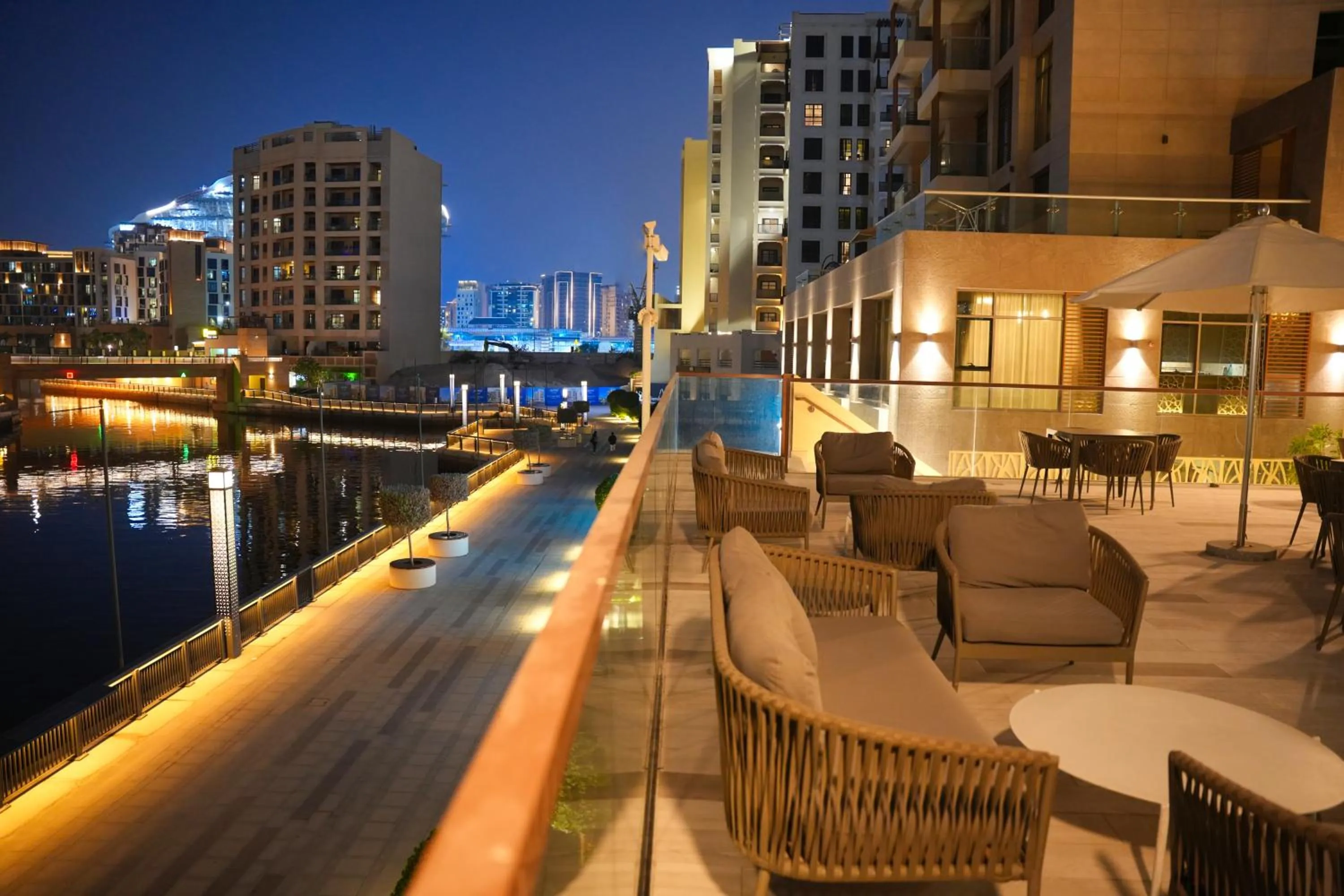 Night in Pavilion Hotel Al Jaddaf - Former Citadines Culture Village