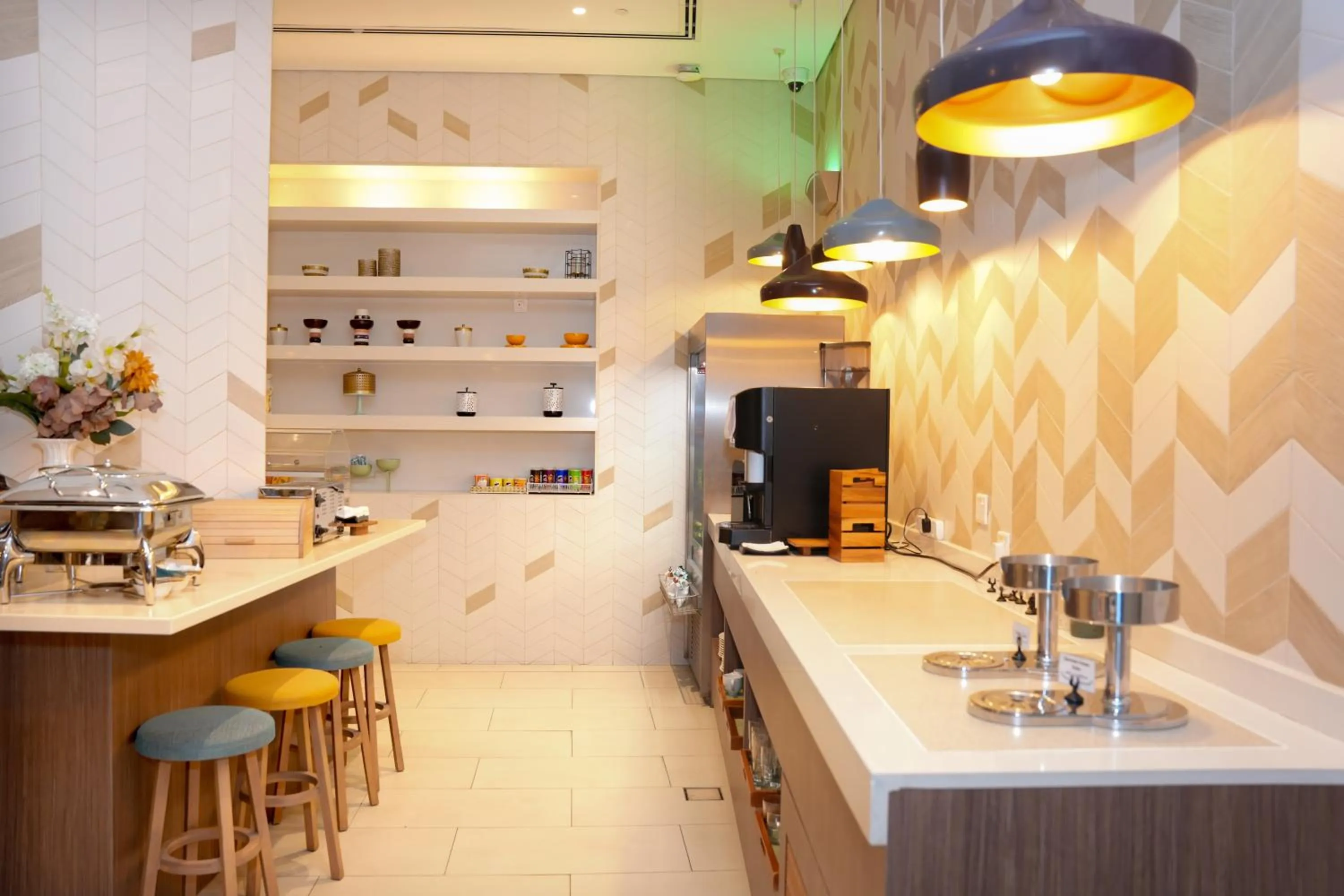 Breakfast in Pavilion Hotel Al Jaddaf - Former Citadines Culture Village