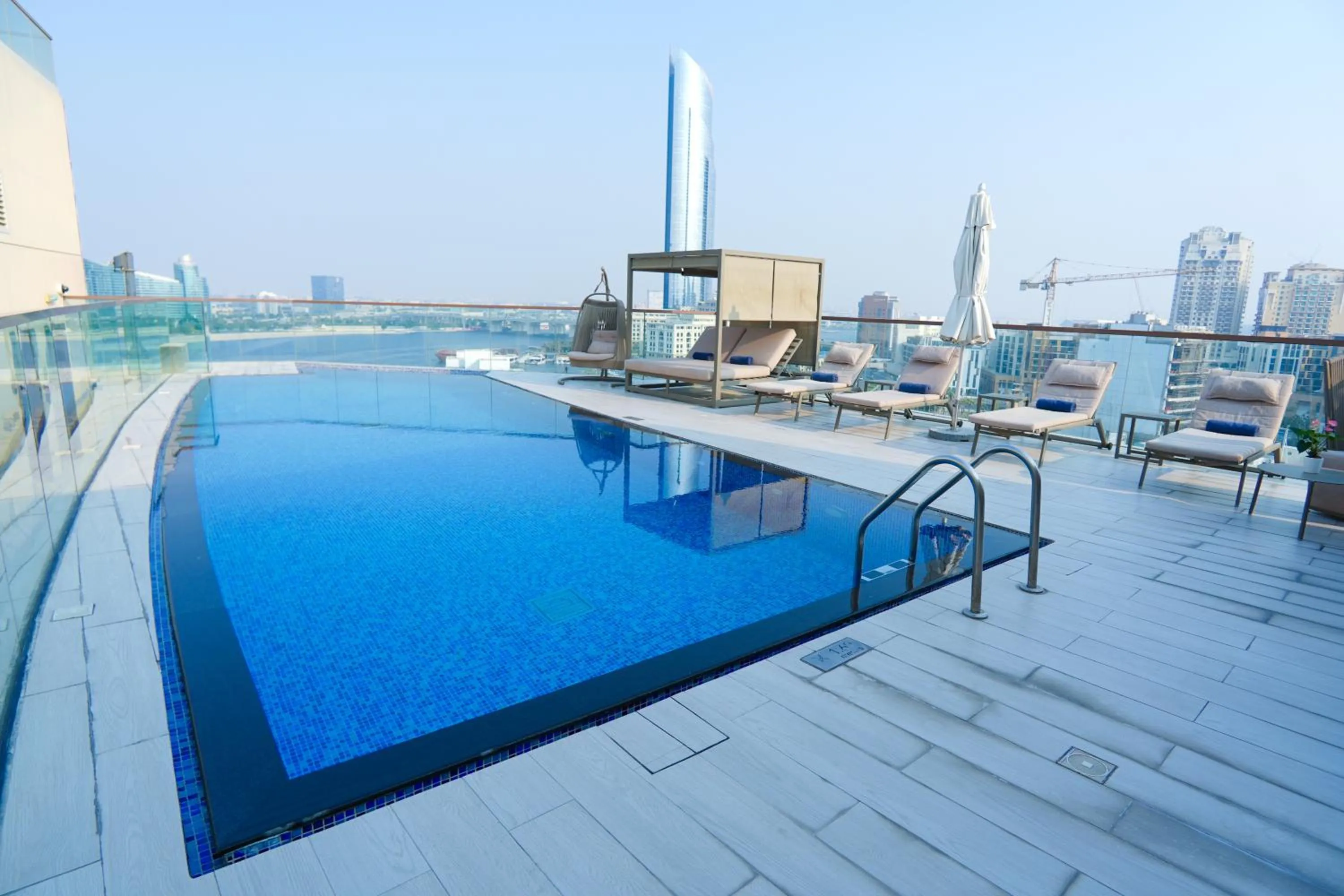Swimming pool in Pavilion Hotel Al Jaddaf - Former Citadines Culture Village