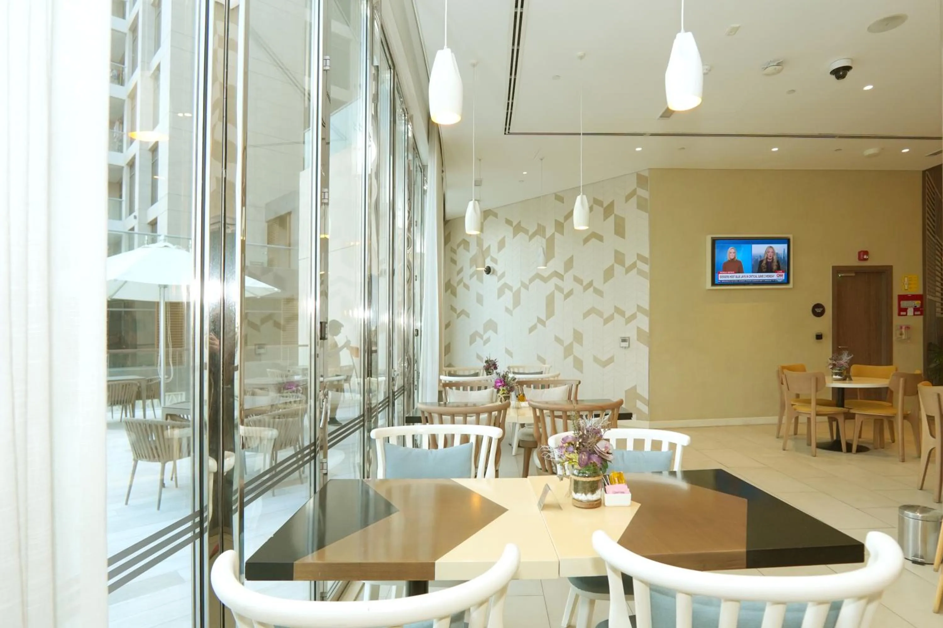 Restaurant/places to eat in Pavilion Hotel Al Jaddaf - Former Citadines Culture Village