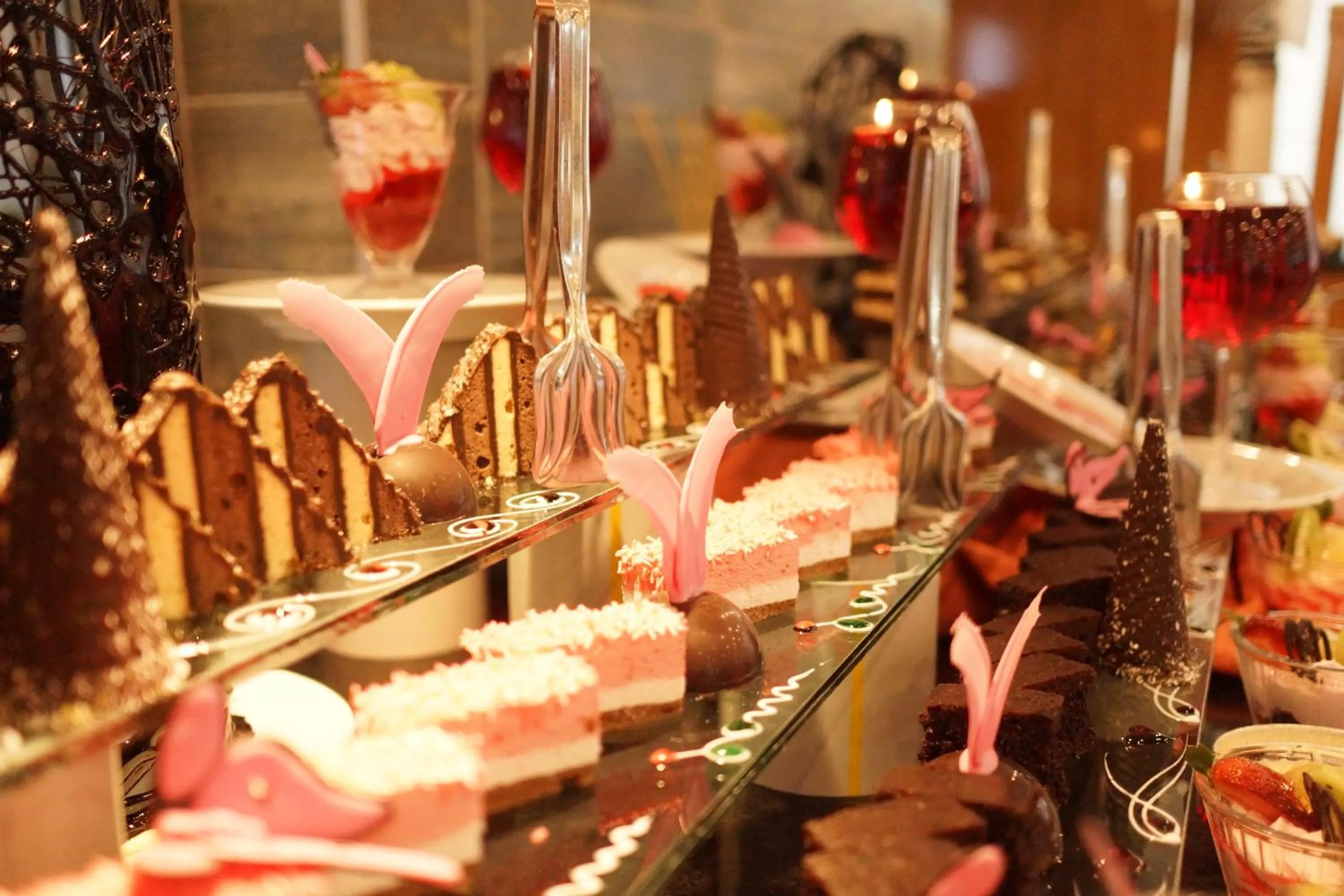 Food and drinks in Sultan Sipahi Resort Hotel