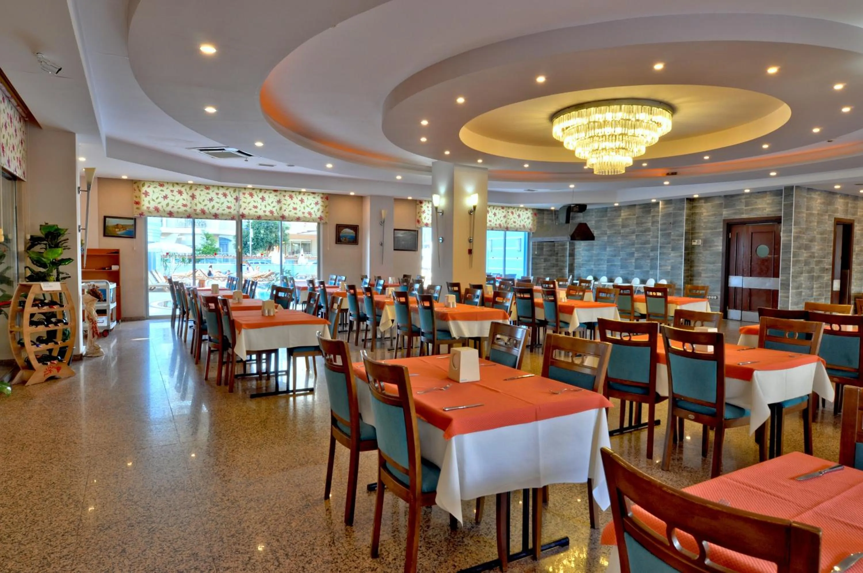 Restaurant/places to eat in Sultan Sipahi Resort Hotel