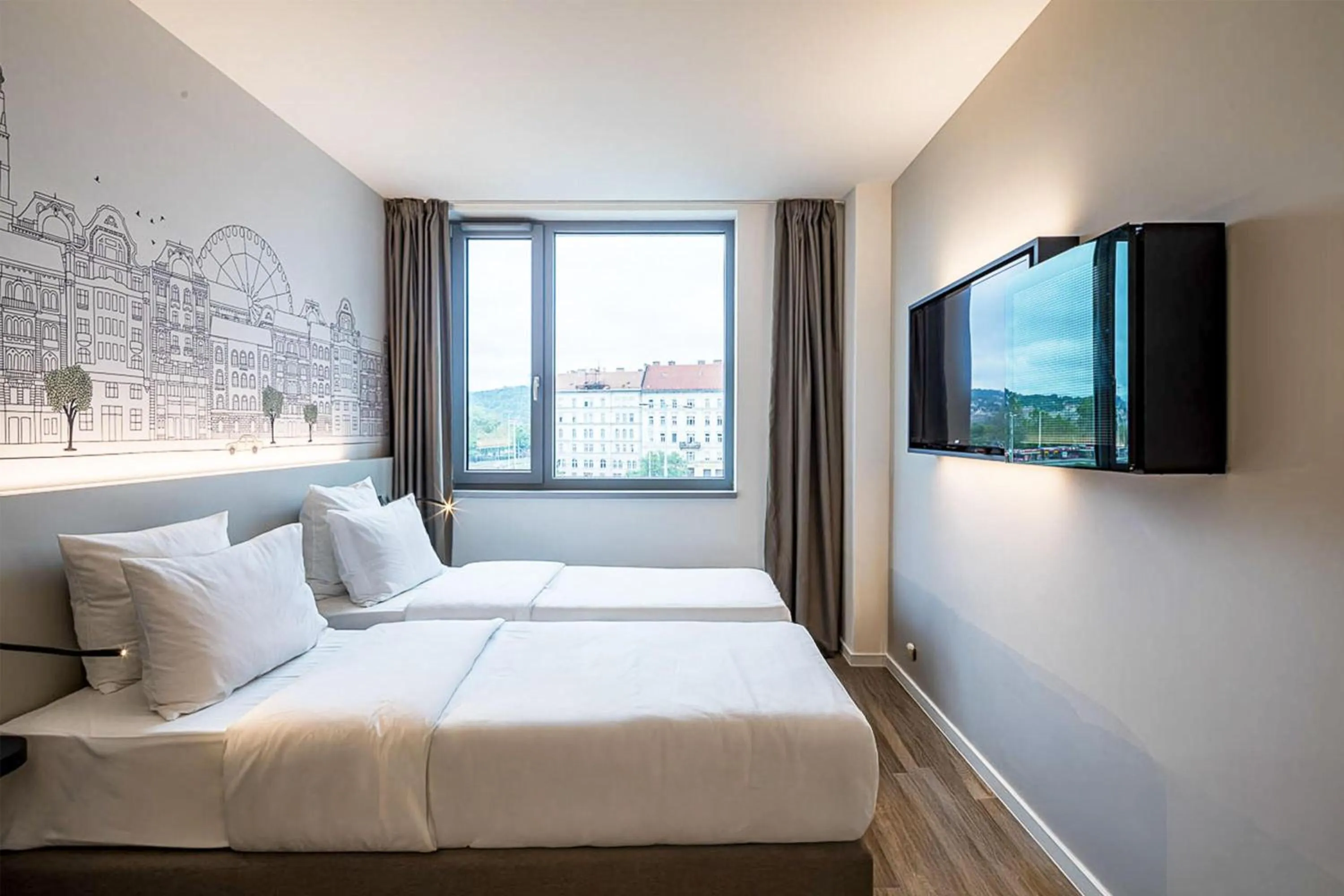 Photo of the whole room, Bed in B&B Hotel Budapest City