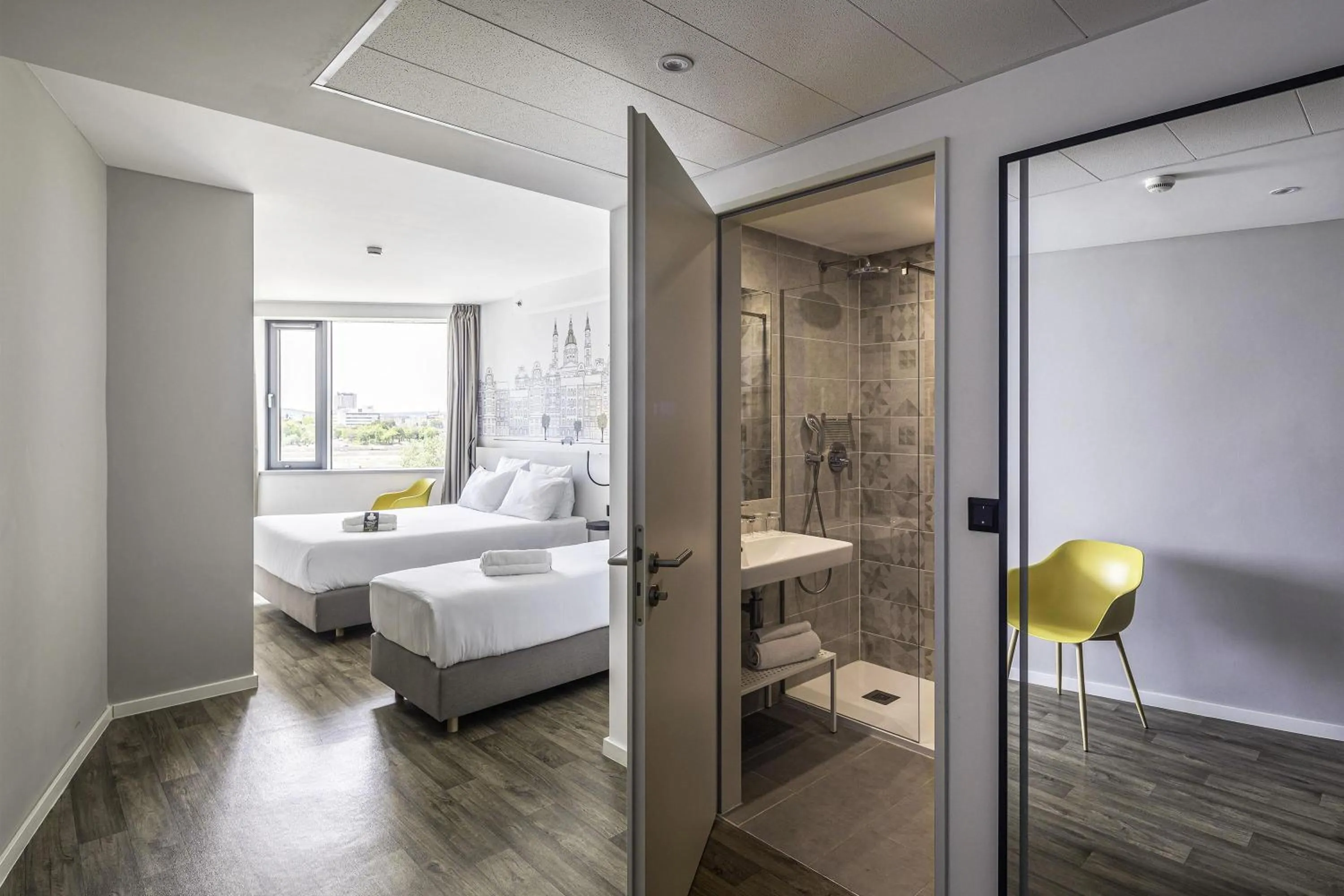 Photo of the whole room, Bed in B&B Hotel Budapest City