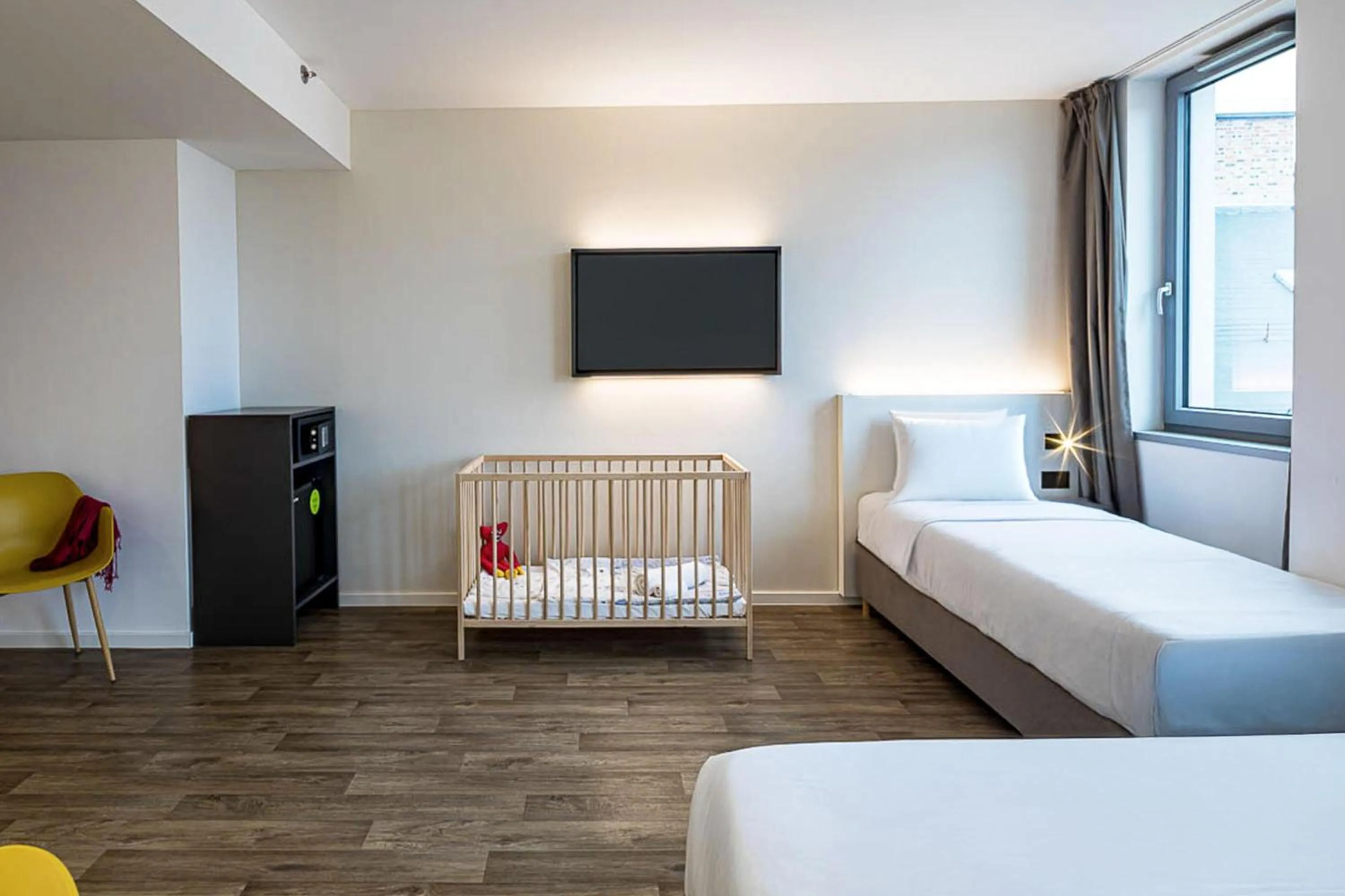 Photo of the whole room, Bed in B&B Hotel Budapest City