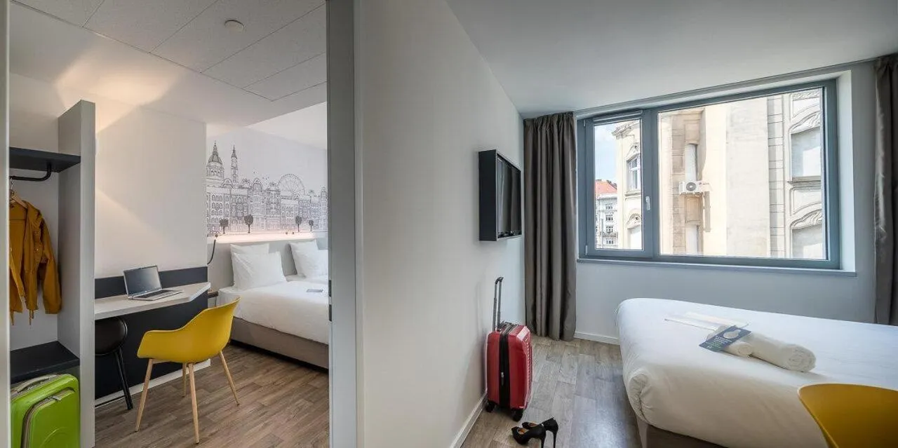 Photo of the whole room, Bed in B&B Hotel Budapest City