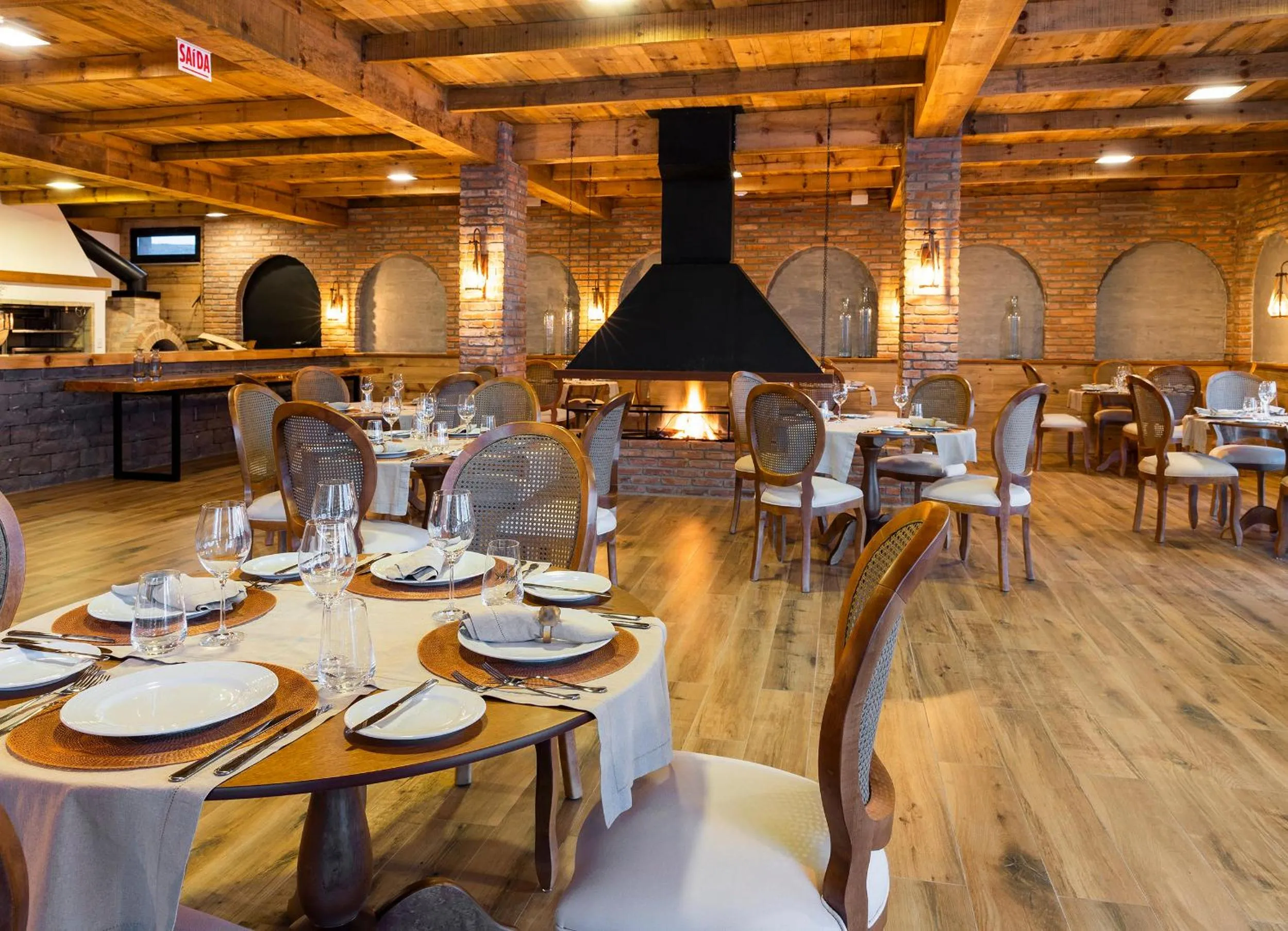 Restaurant/places to eat in Cerro Azul Hotel Fazenda