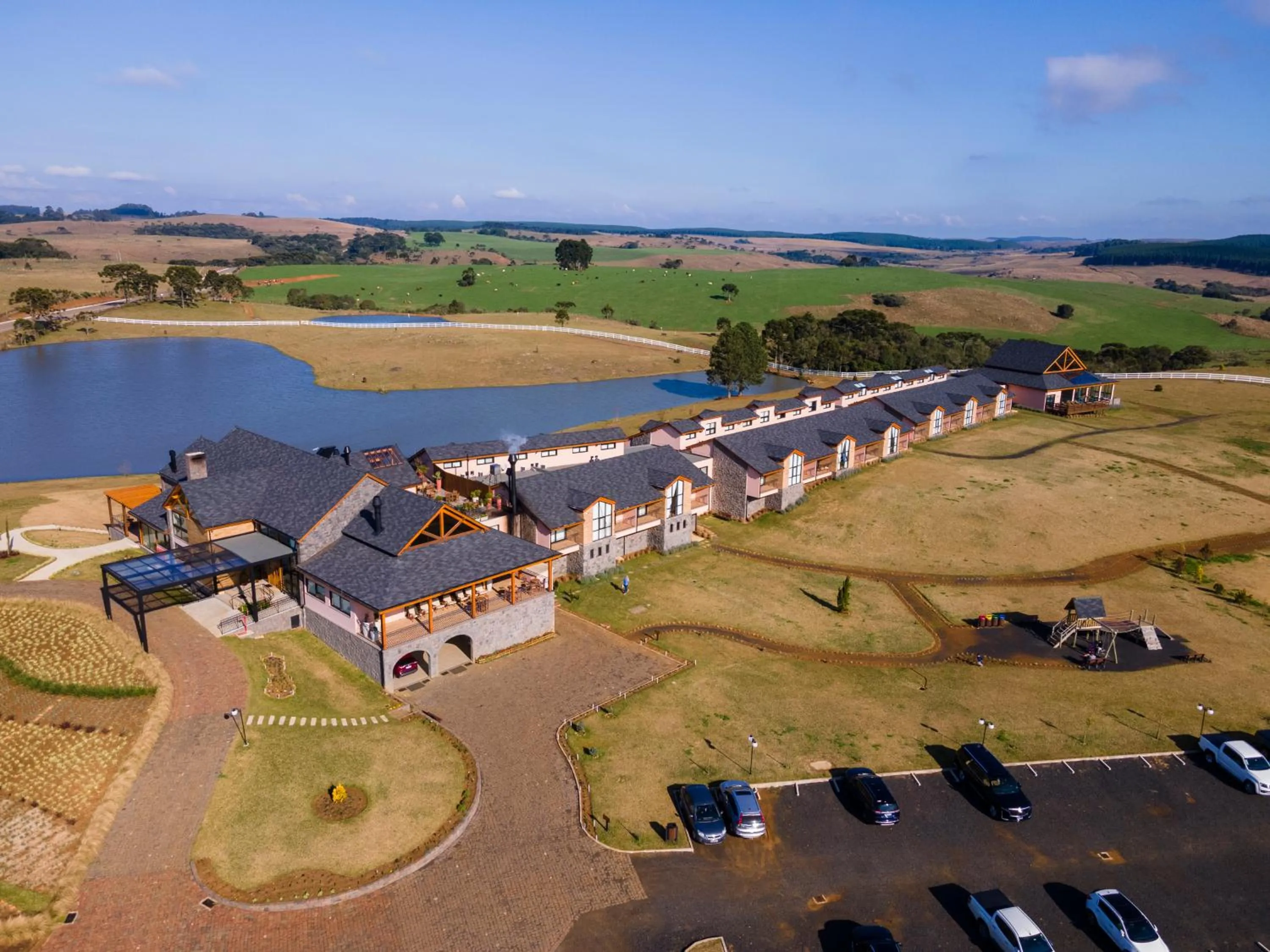 Property building in Cerro Azul Hotel Fazenda