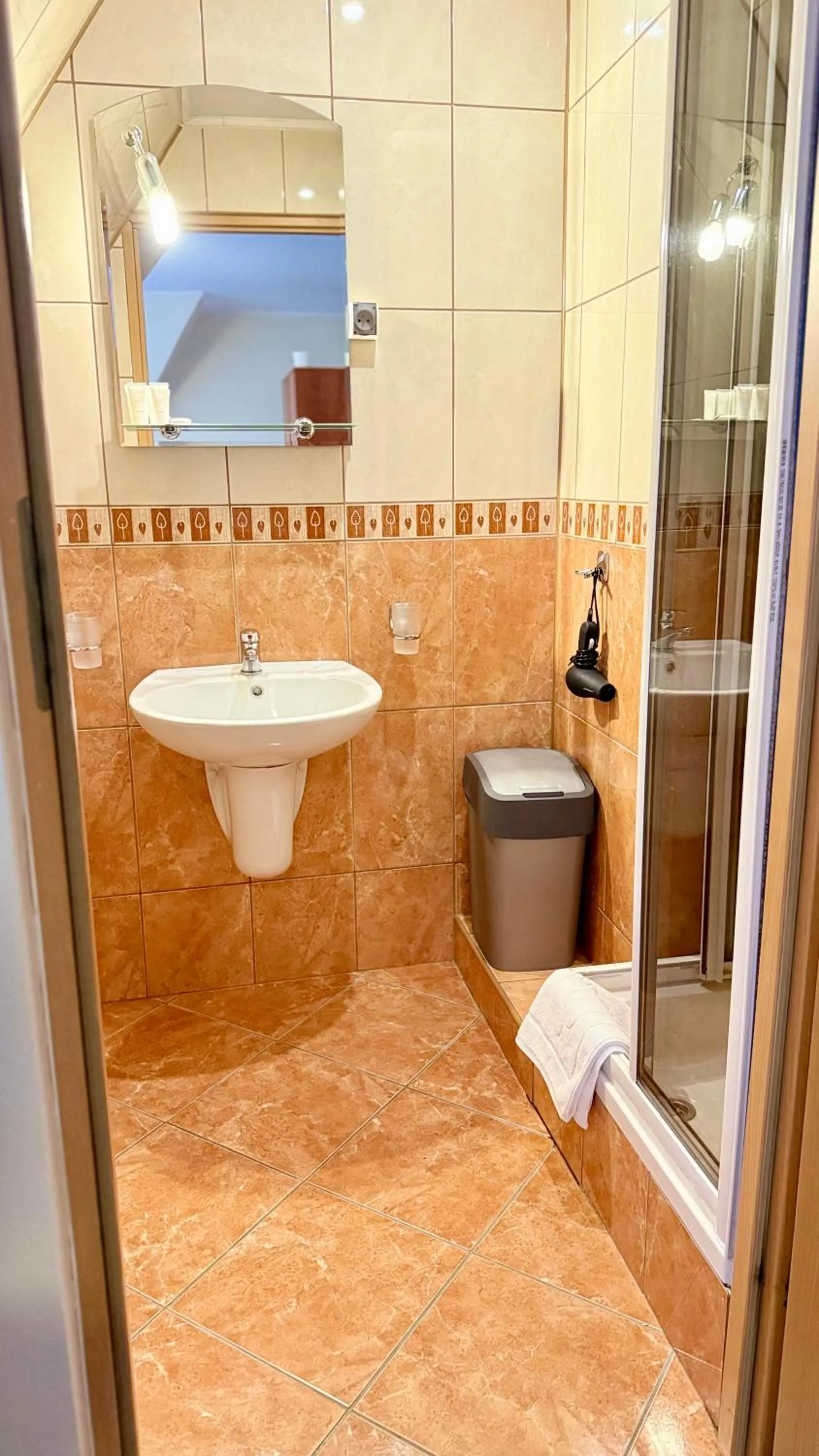 Shower in Willa Park