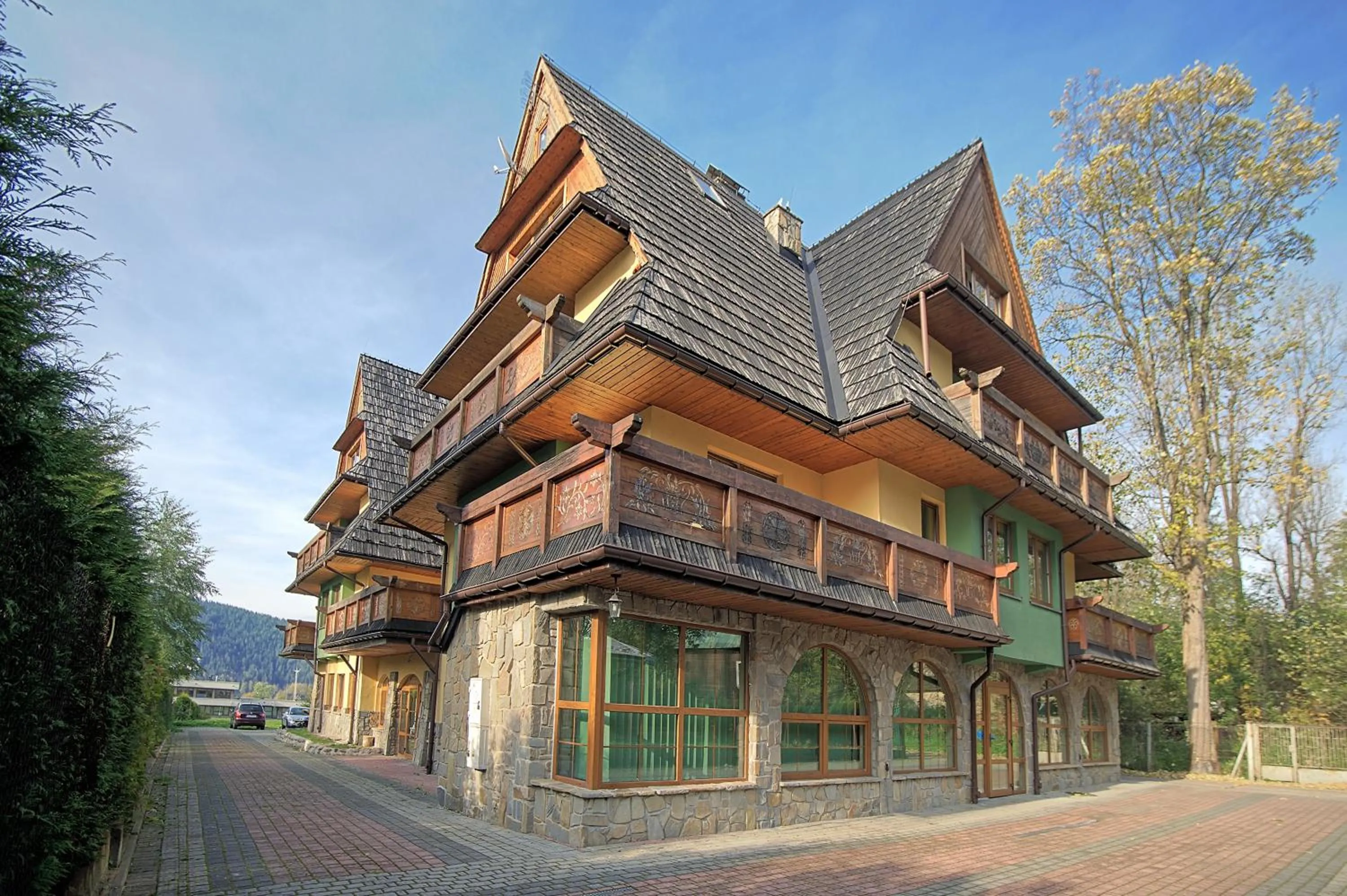 Facade/entrance in Willa Park