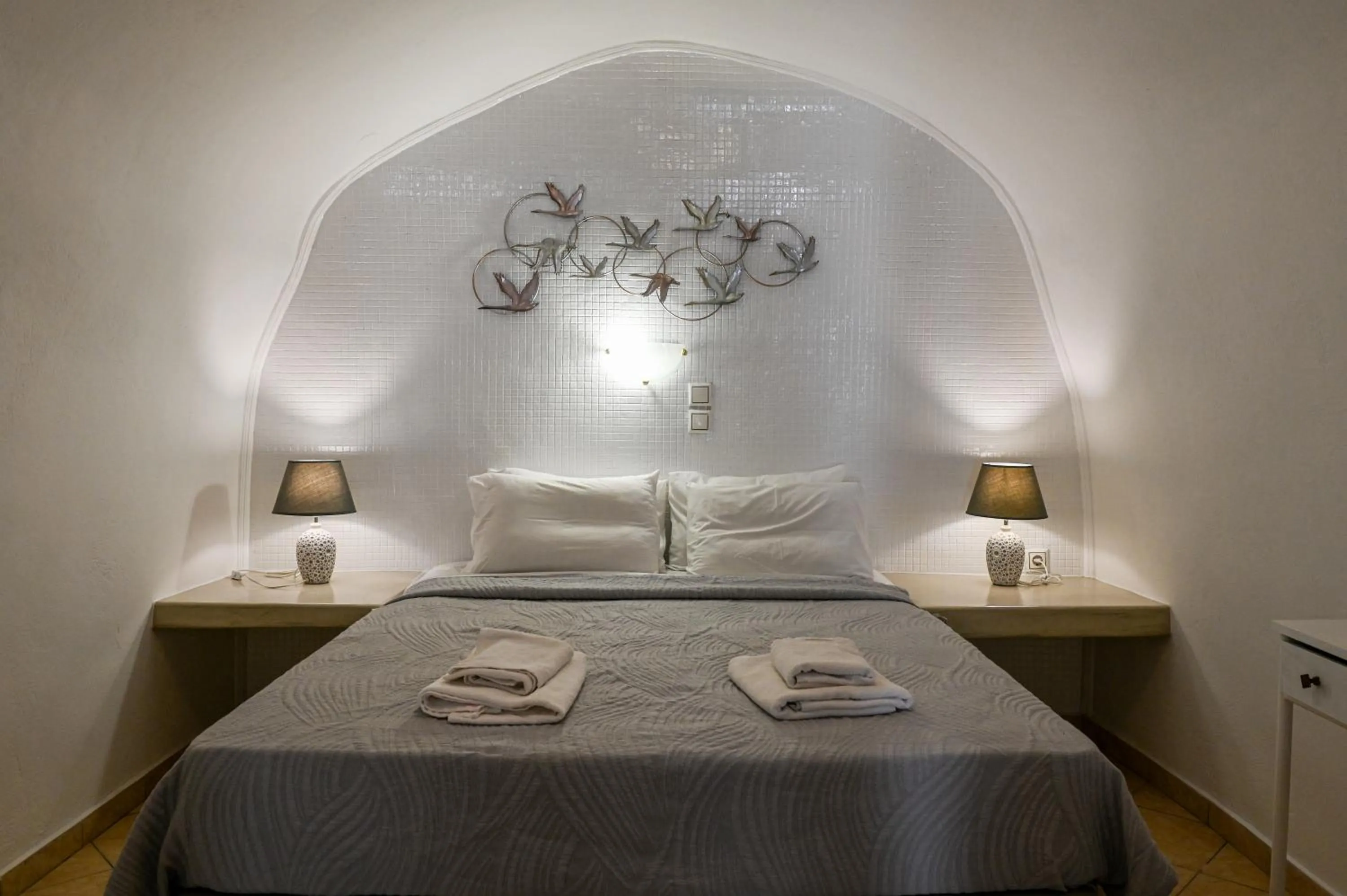 Bed in Vinas Place City Center