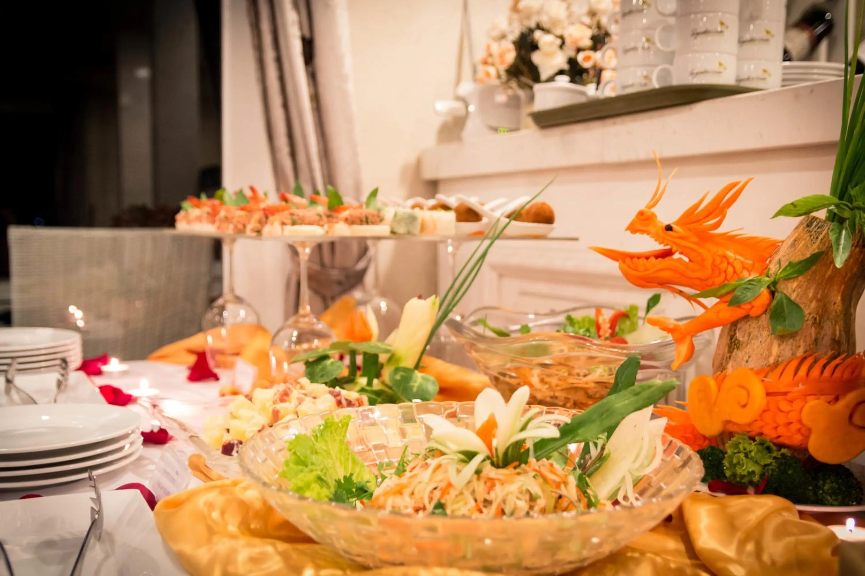 Restaurant/places to eat in Signature Halong Cruise