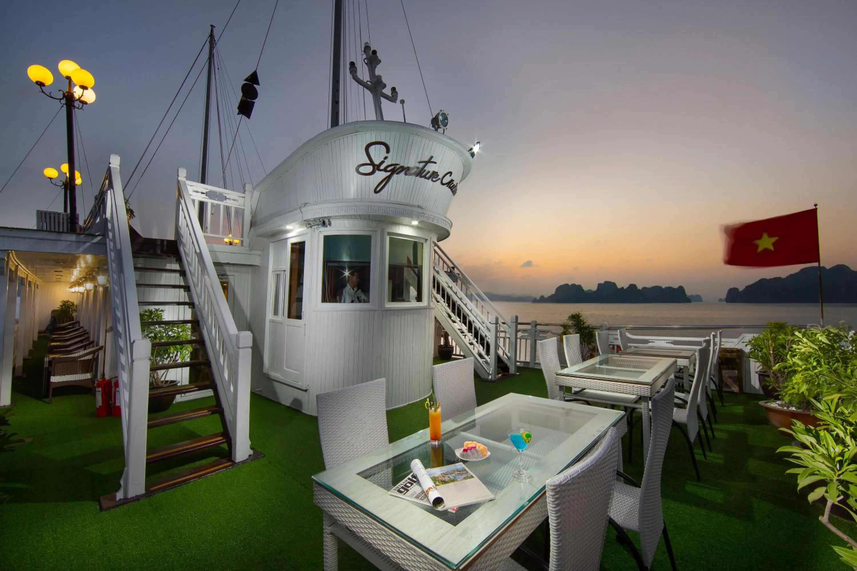 Signature Halong Cruise