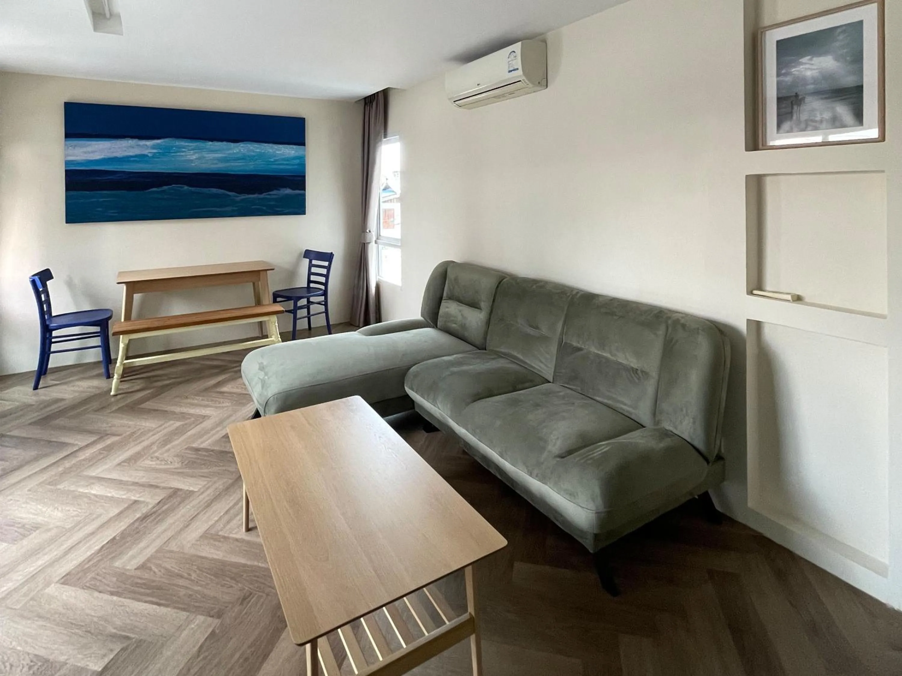 Seating area in Hub Hua Hin 57