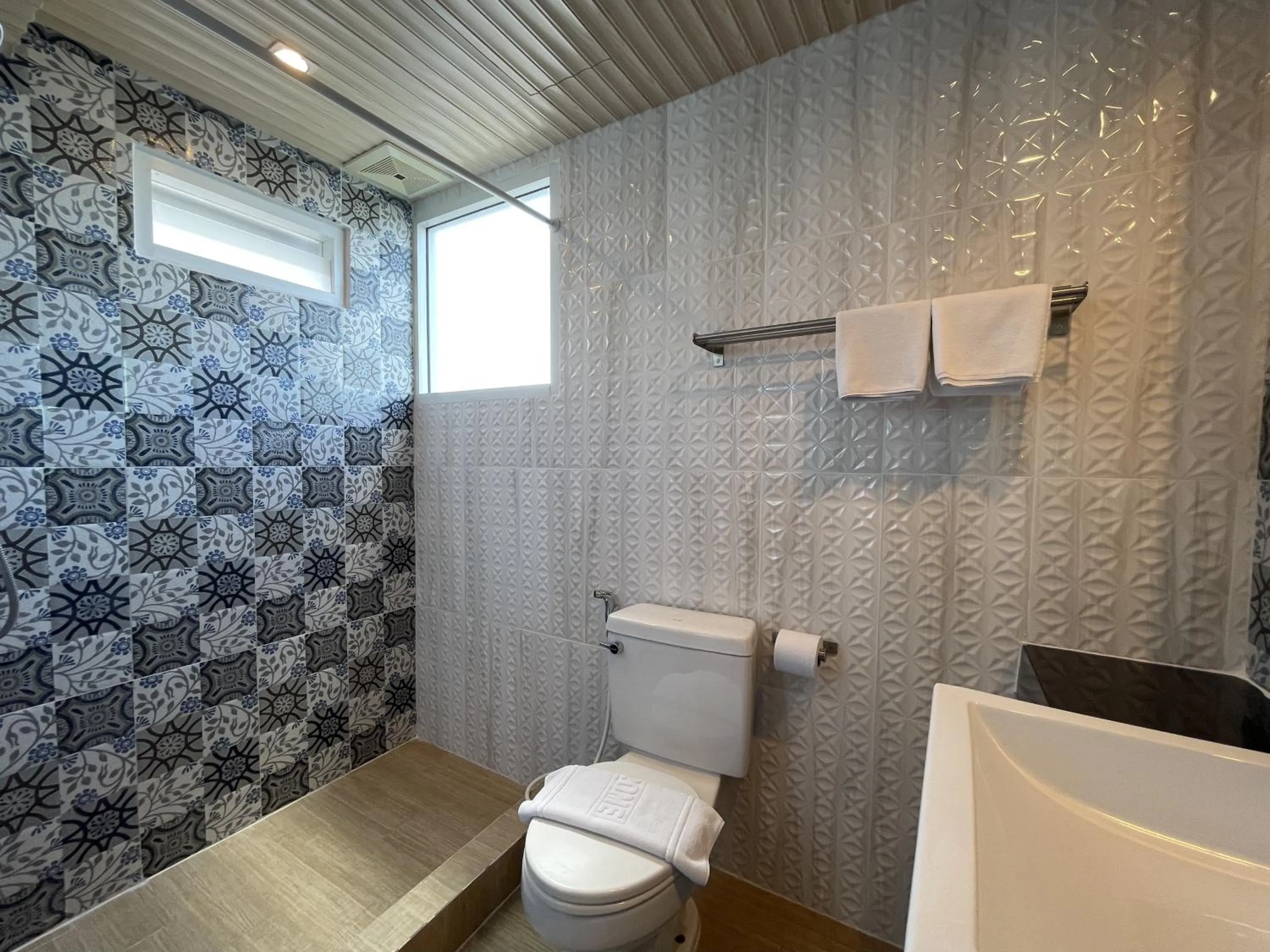 Shower in Hub Hua Hin 57