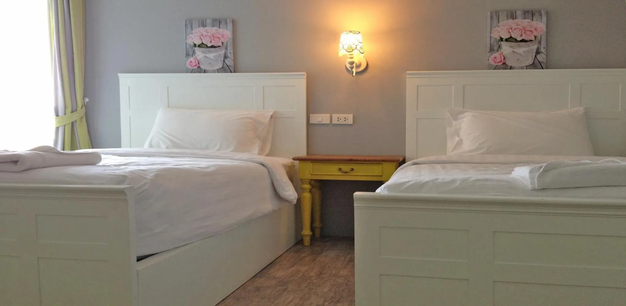 Photo of the whole room, Bed in Hub Hua Hin 57