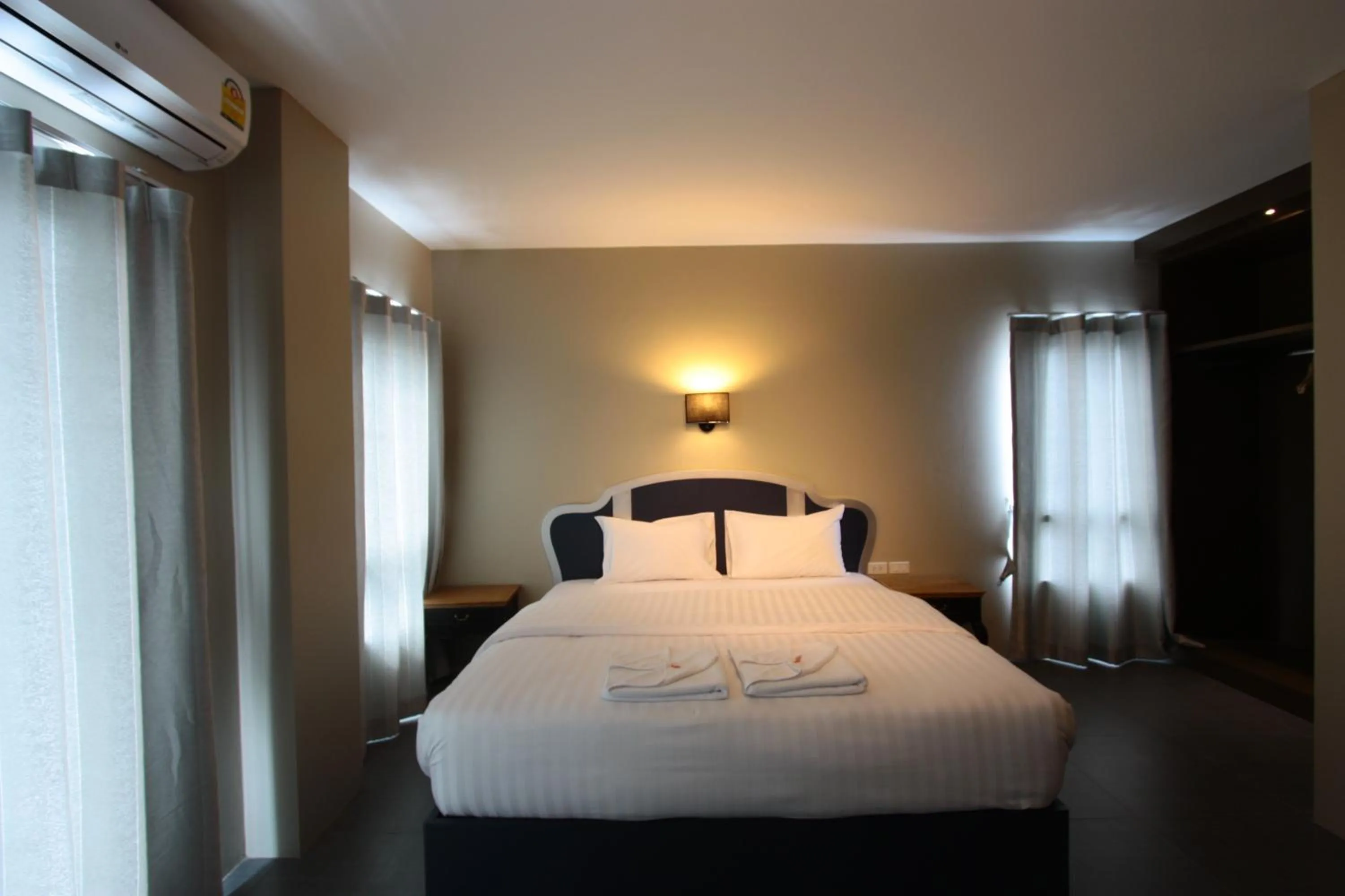 Bed in Hub Hua Hin 57