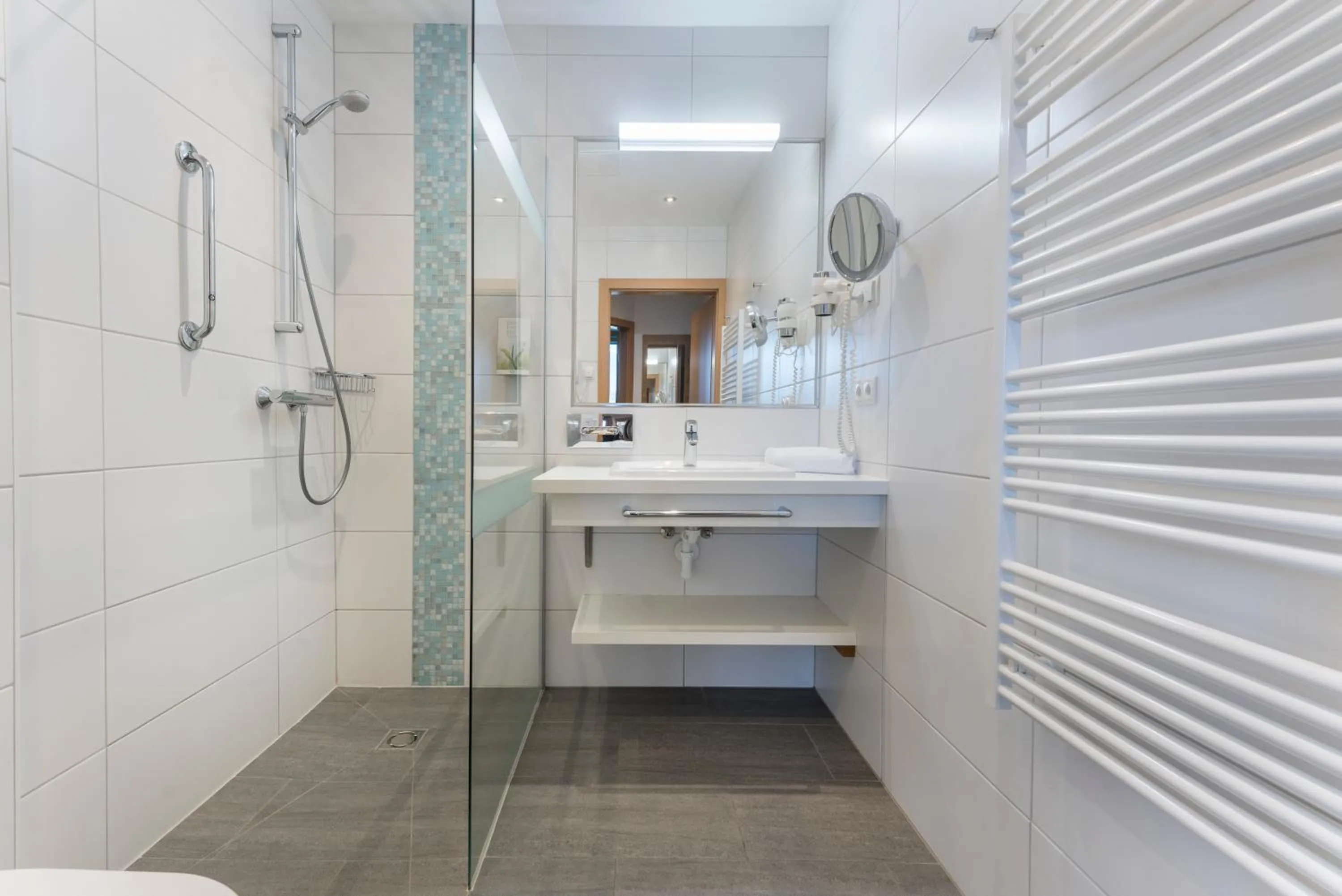 Shower in Alpine Club Resort