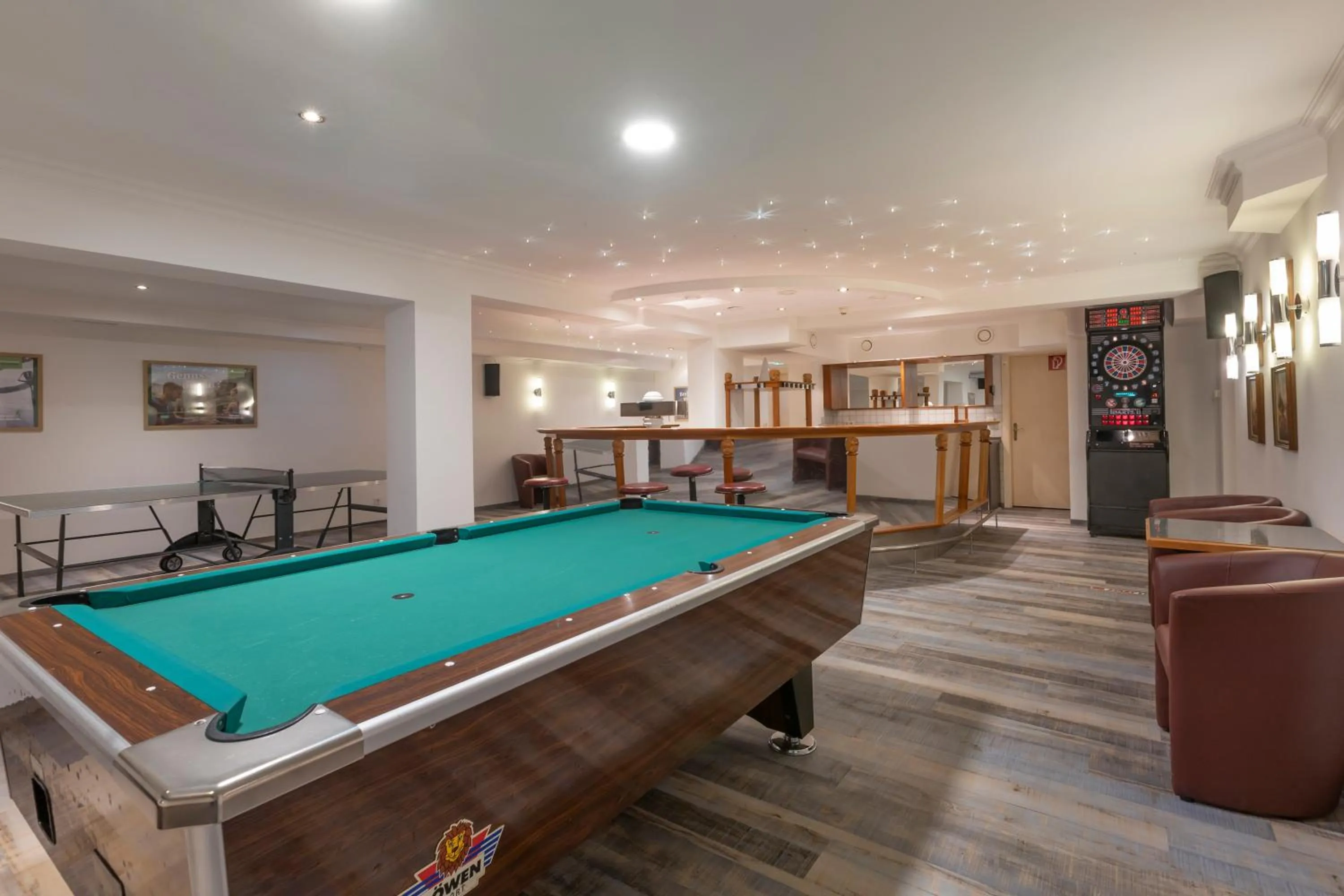 Billiard in Alpine Club Resort