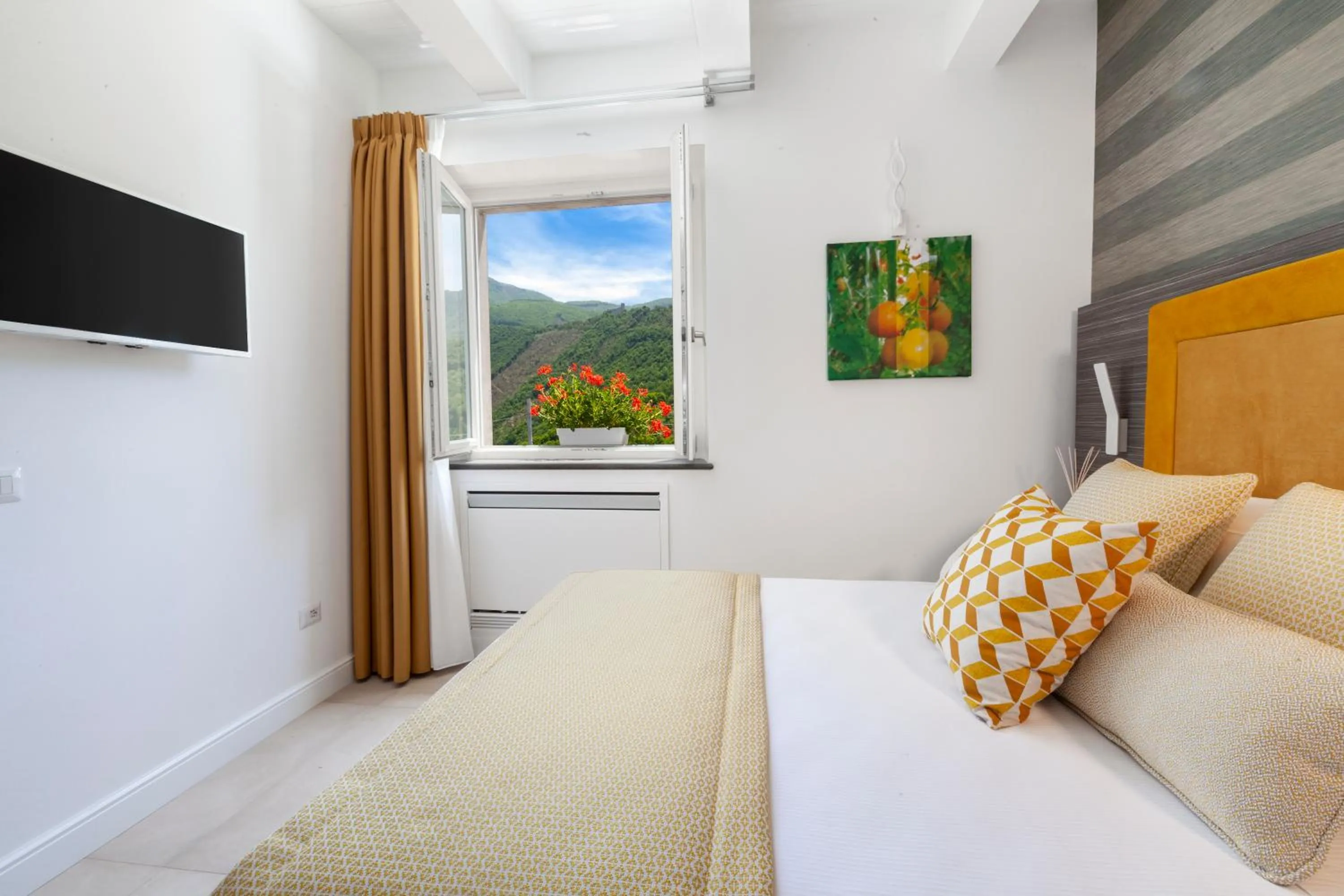 Bedroom, Bed in Tenuta Miranda Agriresort