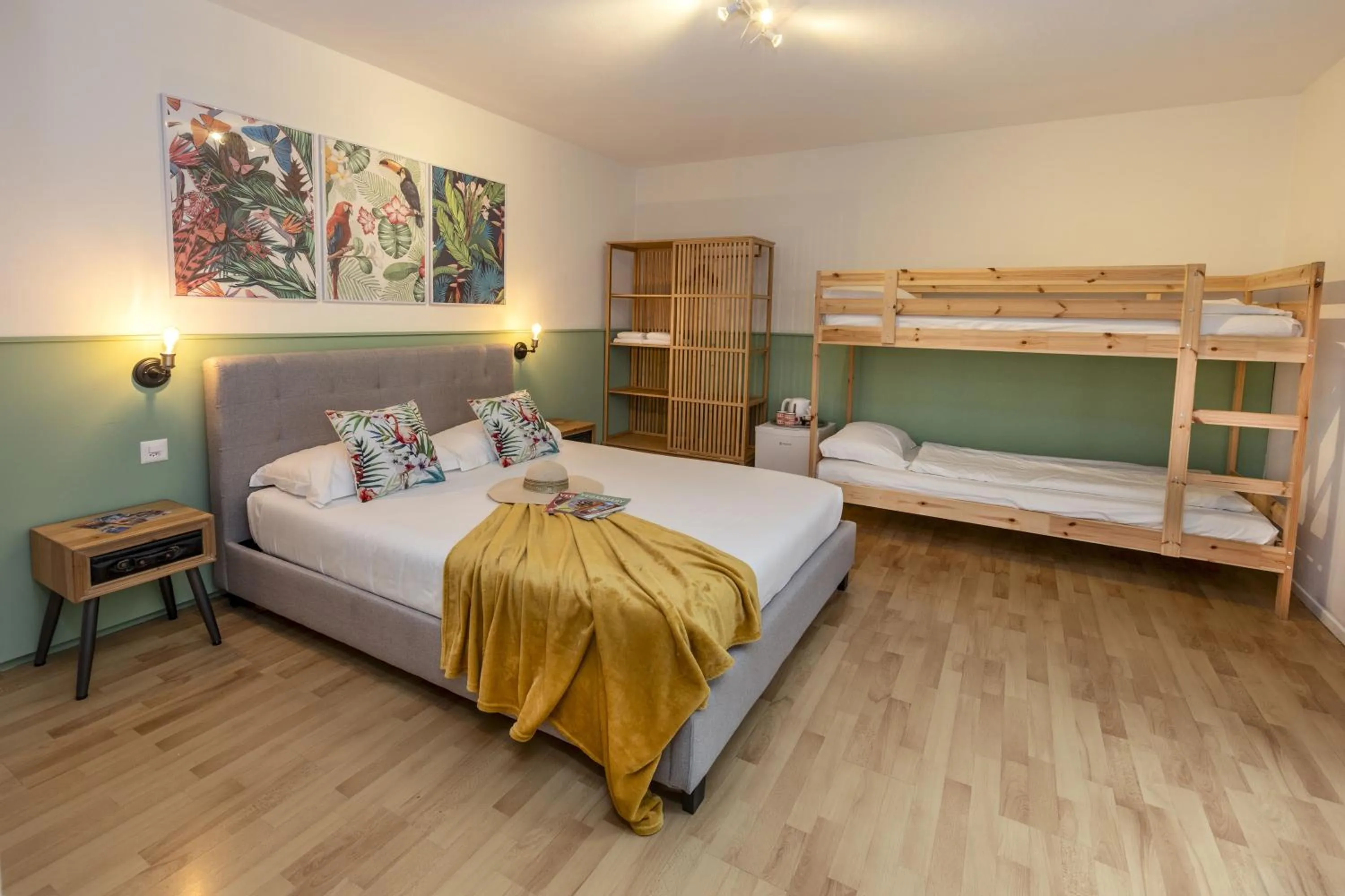 Bedroom, Bed in Garden Hotel Primavera