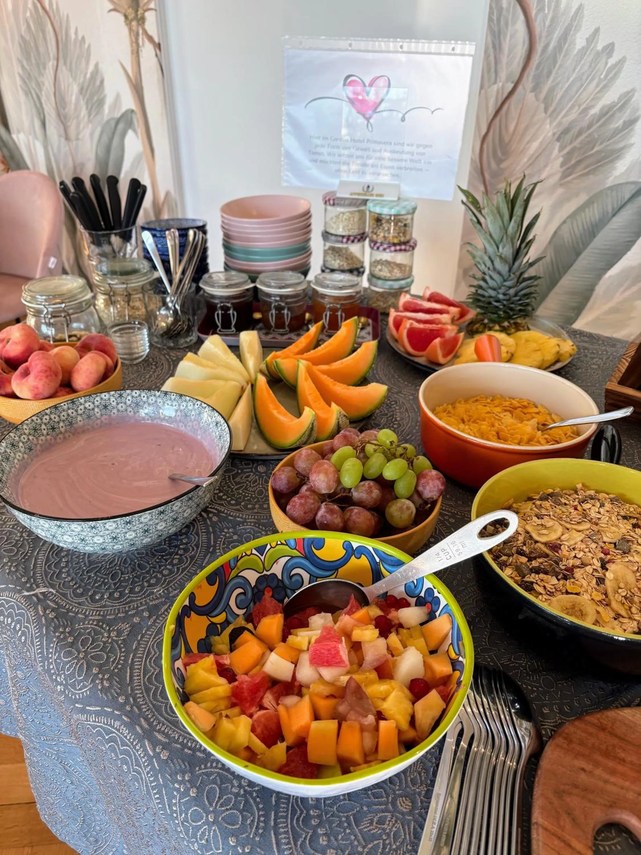 Breakfast in Garden Hotel Primavera