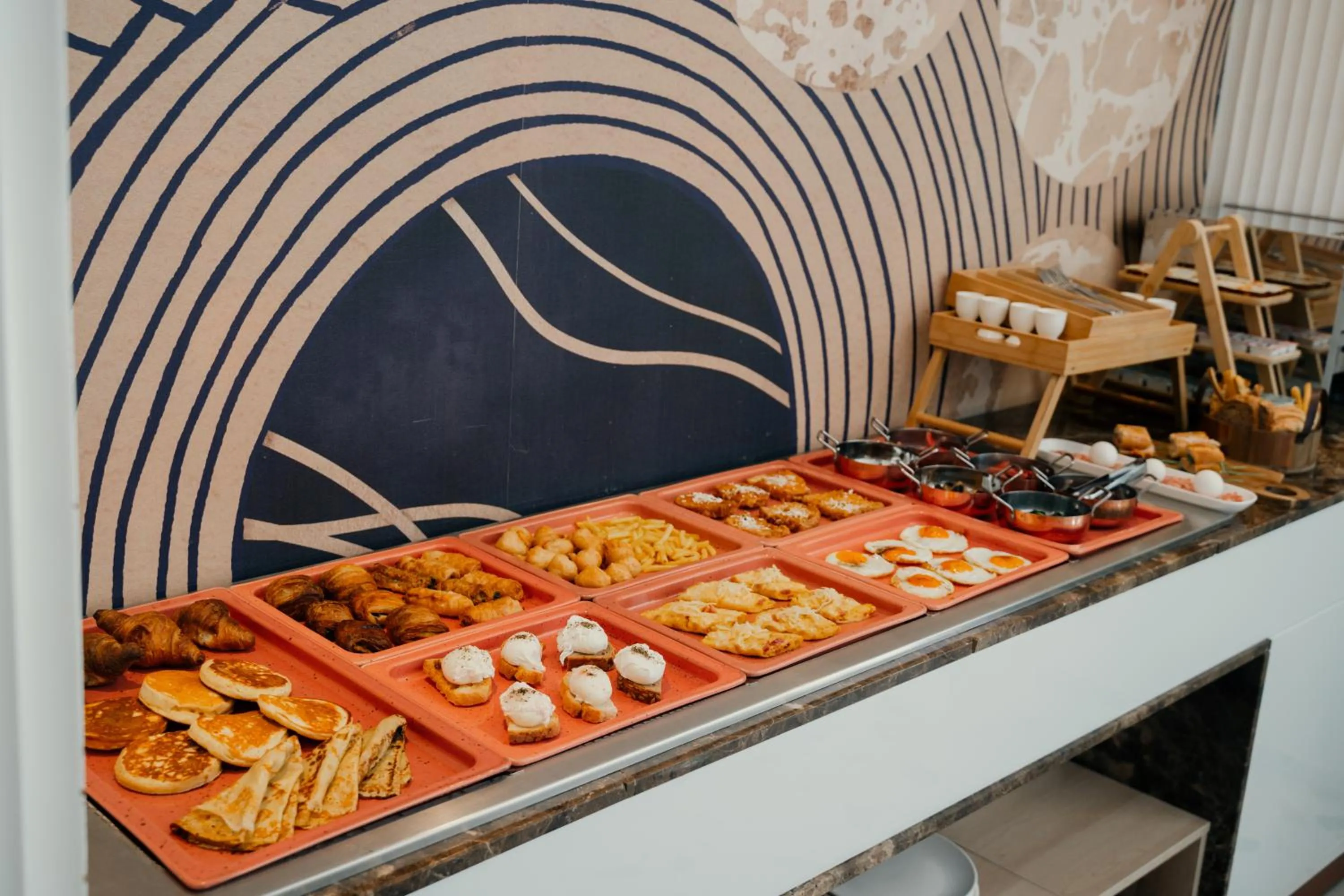 Buffet breakfast in Moenia Boutique Hotel