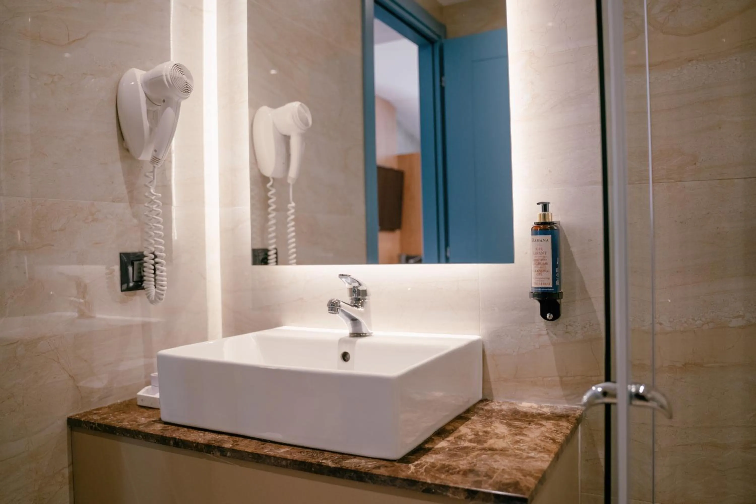 Bathroom in Moenia Boutique Hotel