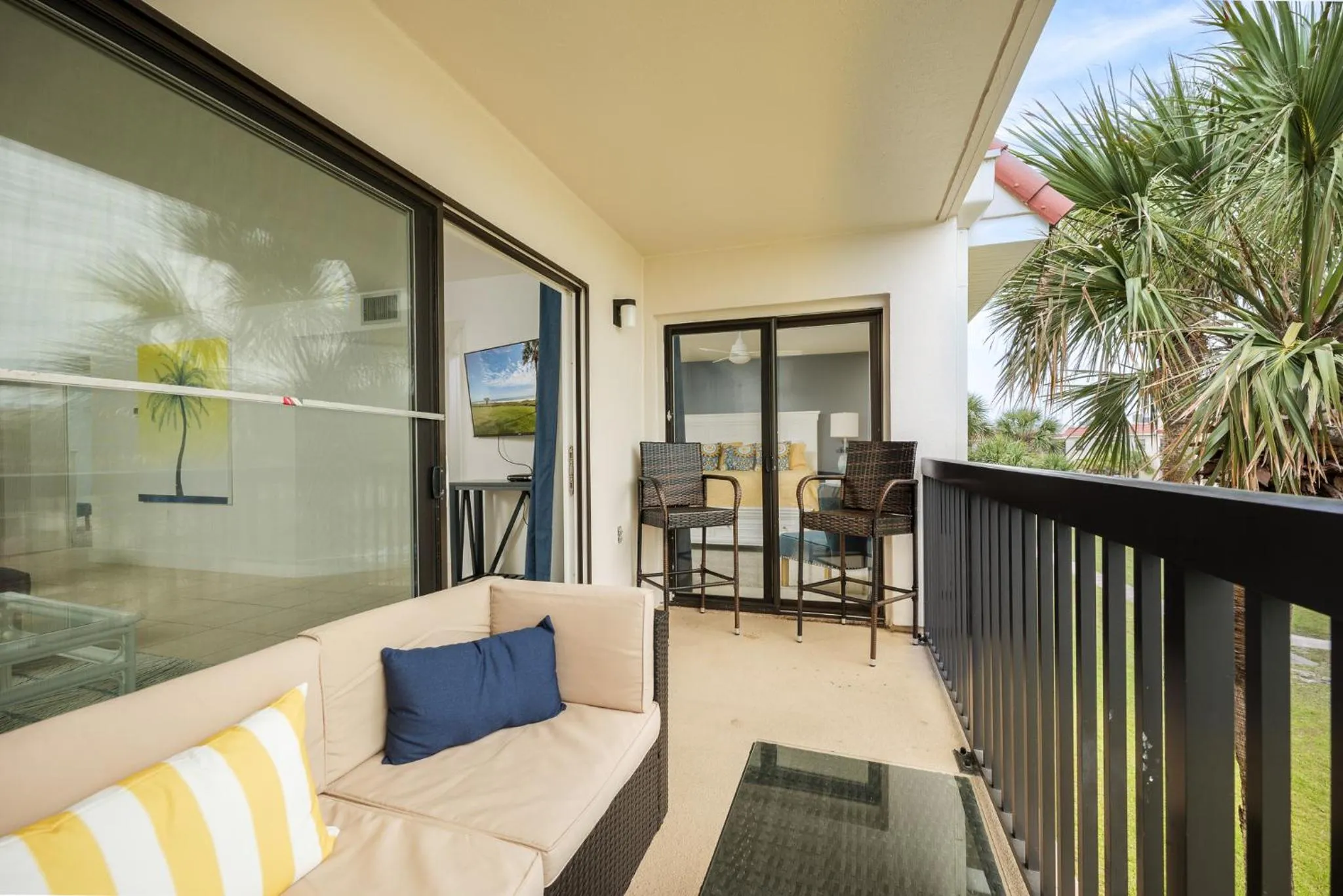 Living room in Ocean Village Club O35