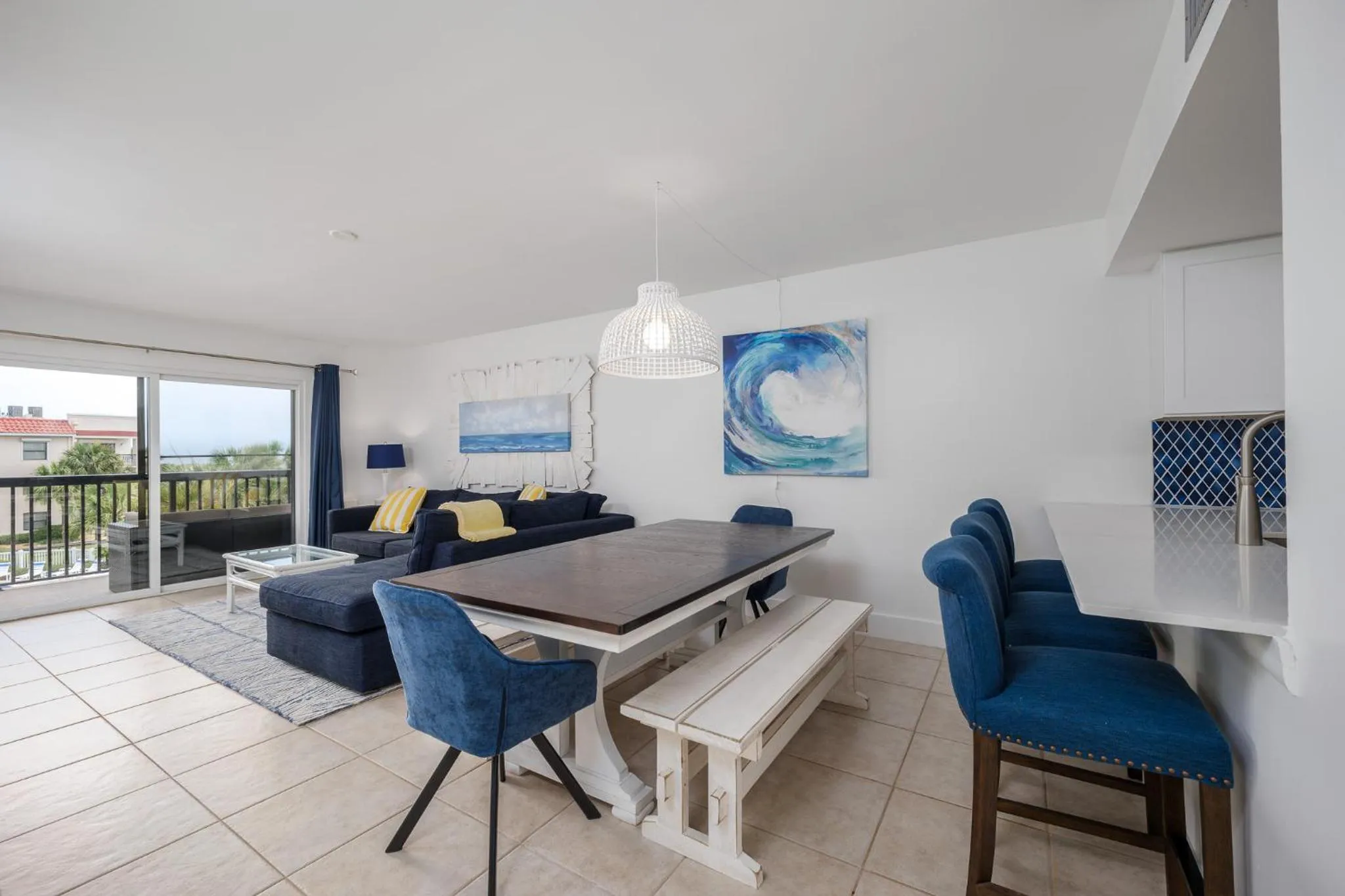 Living room in Ocean Village Club O35