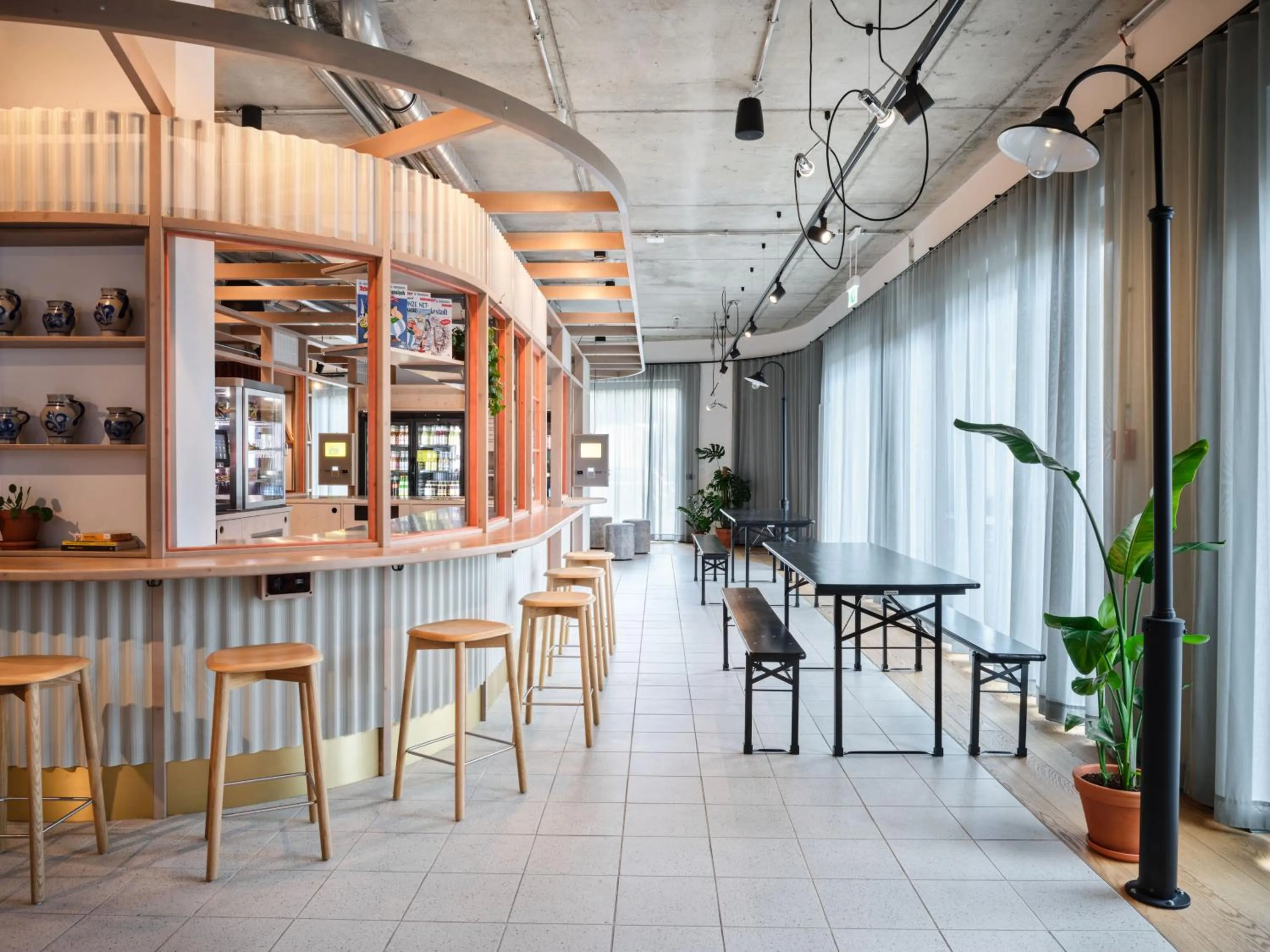 Area and facilities in STAYERY Frankfurt Sachsenhausen