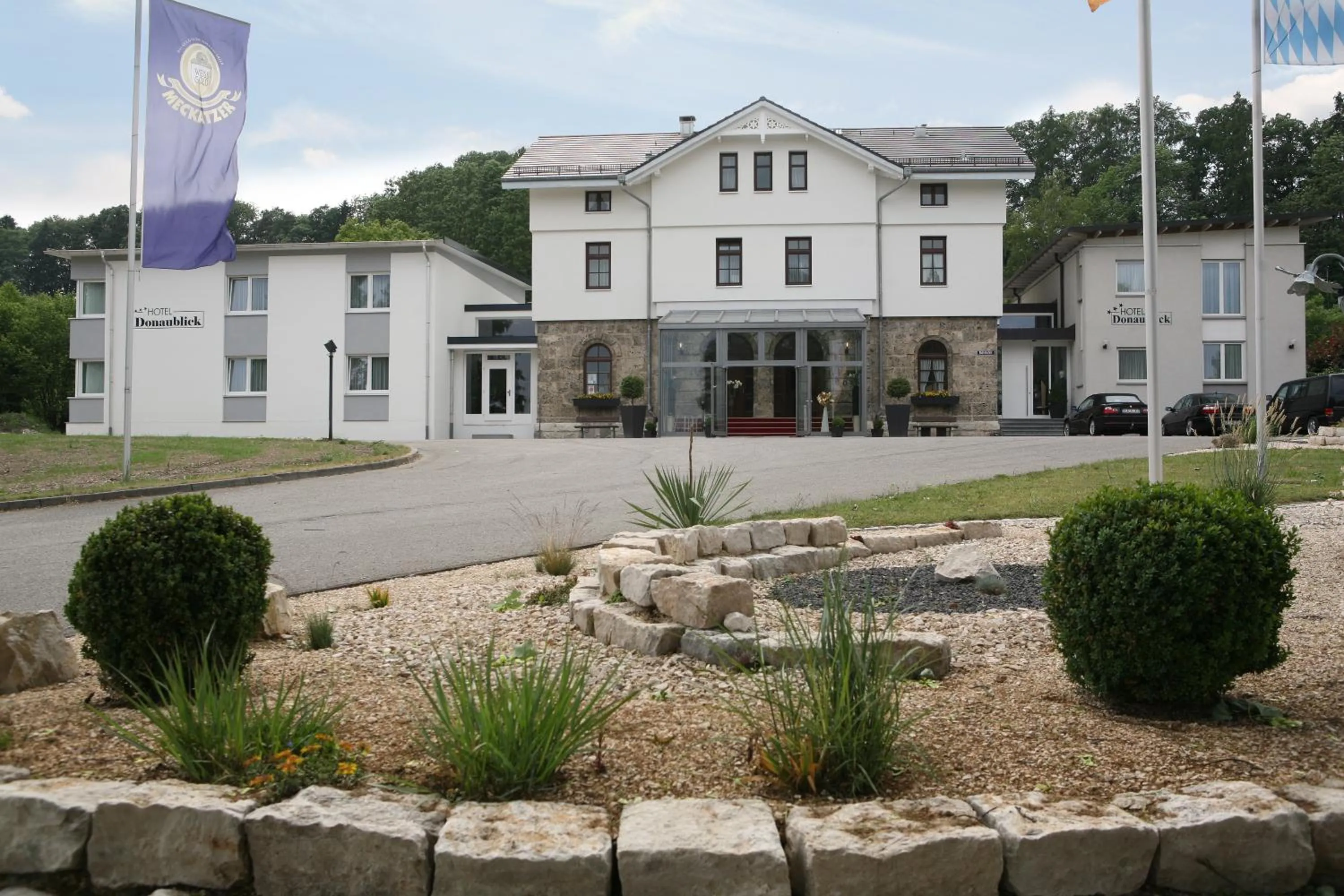 Facade/entrance in Hotel Donaublick