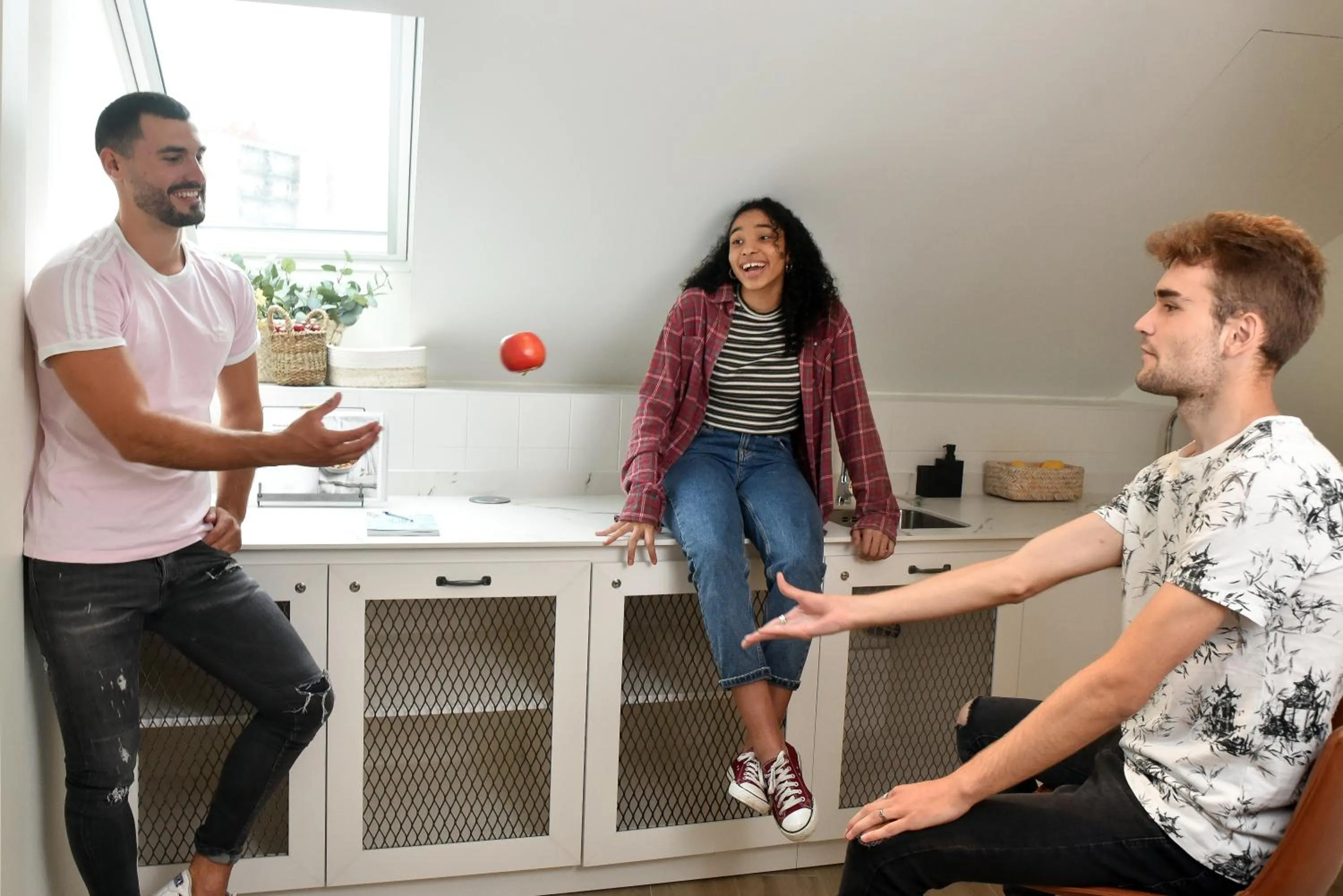 Kitchen or kitchenette in LATROUPE La Granja