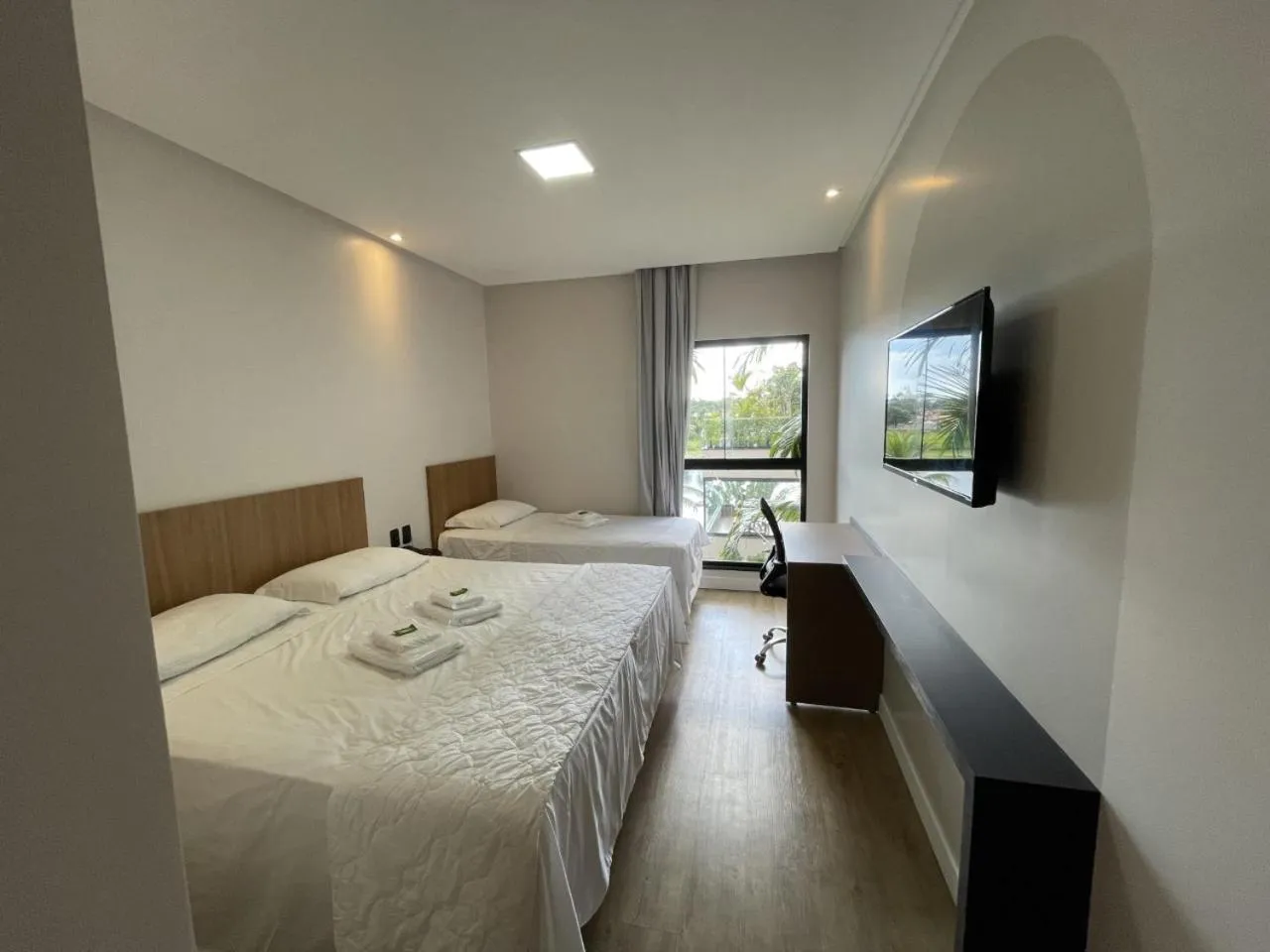 Photo of the whole room, Bed in Hotel do Lago