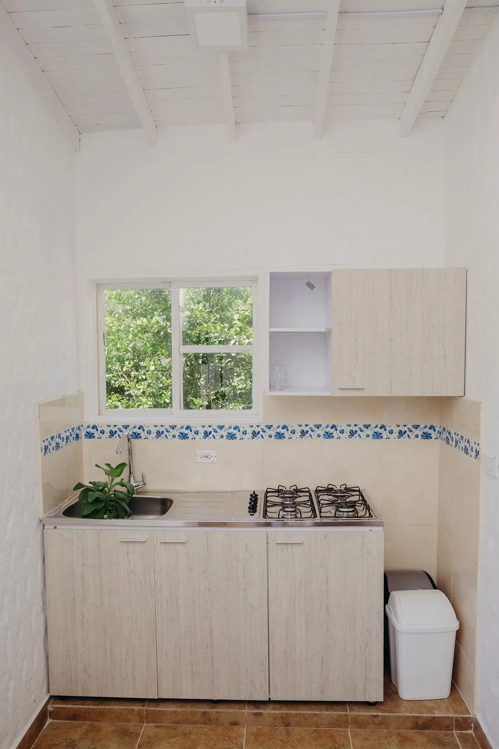 Kitchen or kitchenette in Hotel Kalma