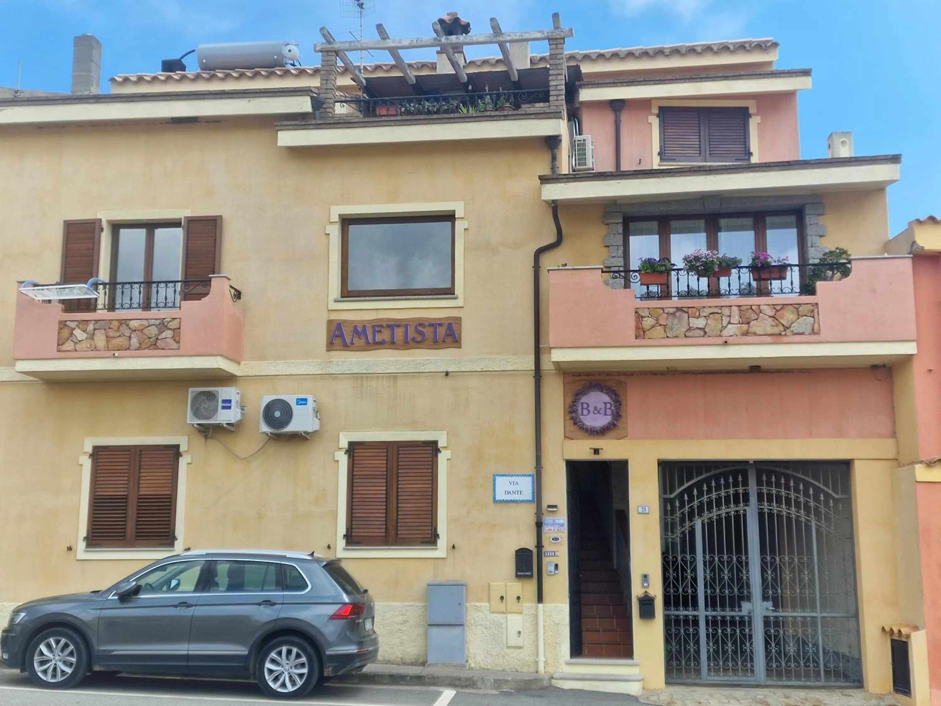 Property building in B&B Ametista