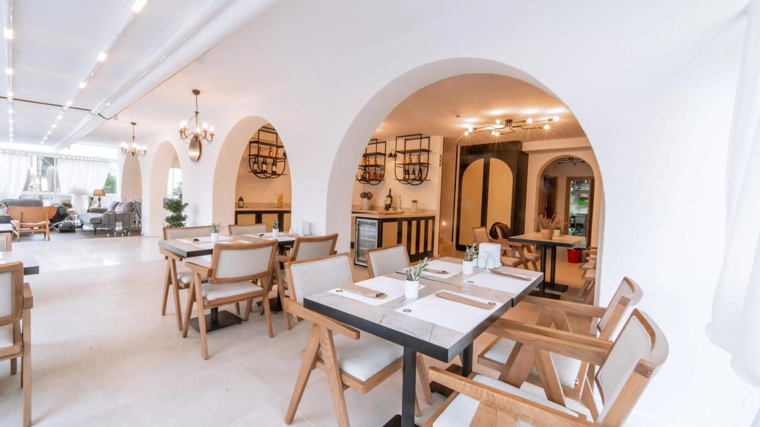 Restaurant/places to eat in Urla 1867 Hotel