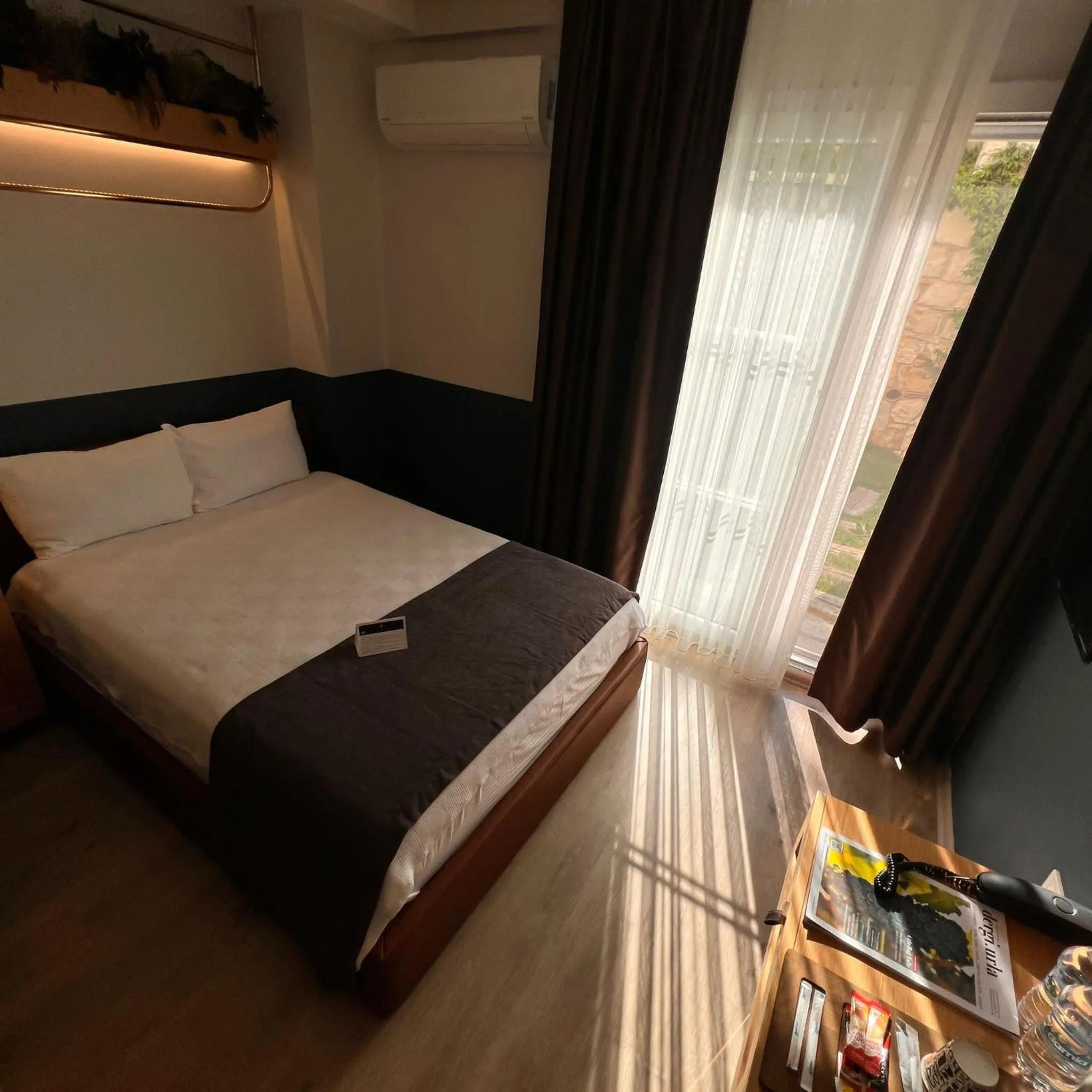 Photo of the whole room, Bed in Urla 1867 Hotel
