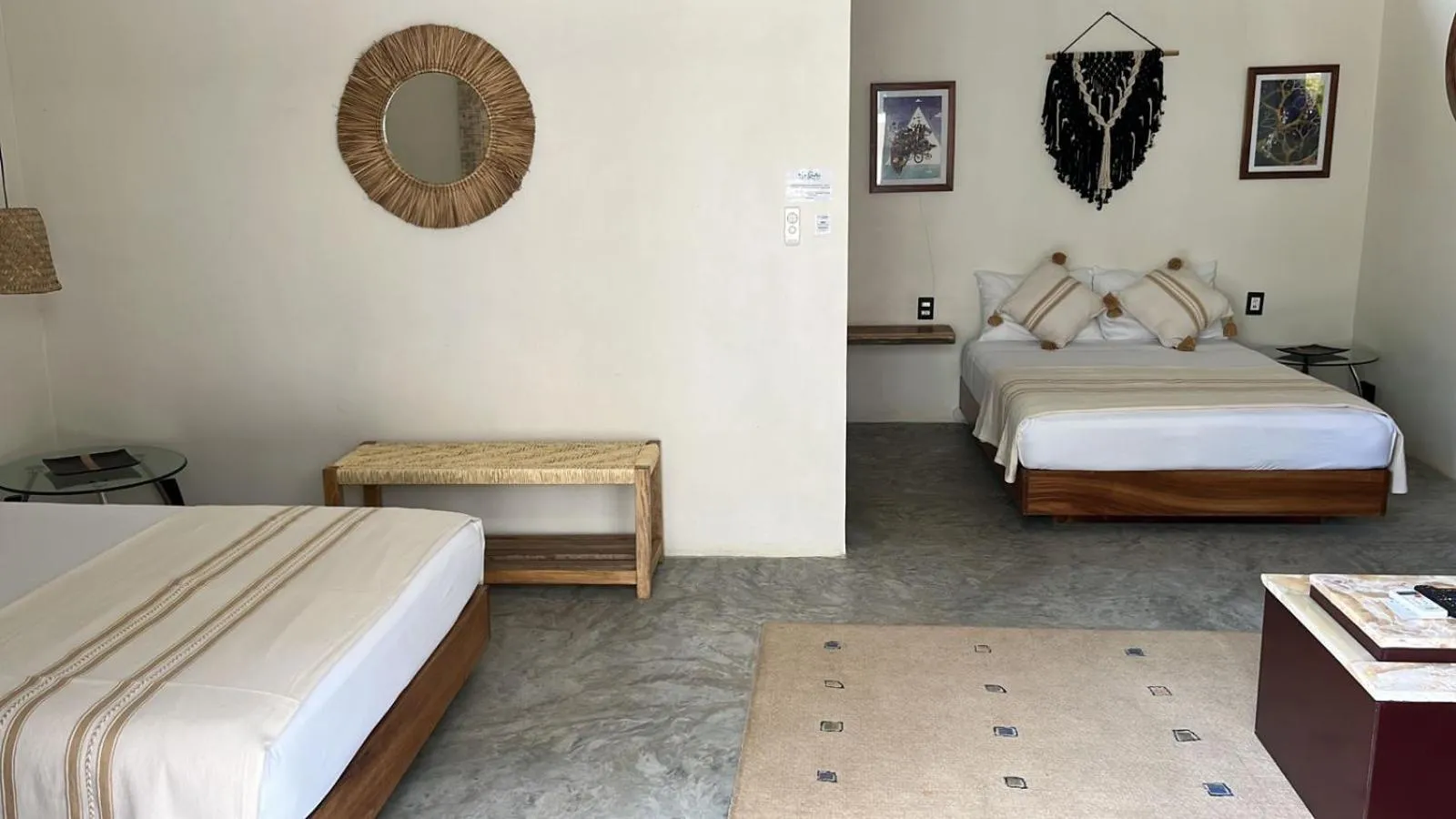 Photo of the whole room in Cabañas Sicarú Mazunte