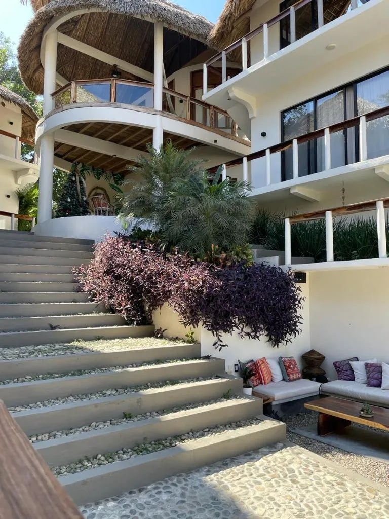 Property building in Cabañas Sicarú Mazunte