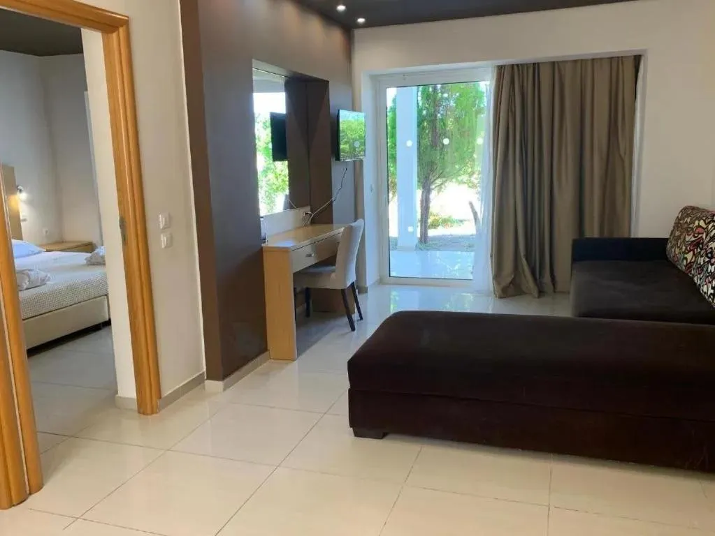 Living room, Bed in Anavadia Hotel-All Inclusive