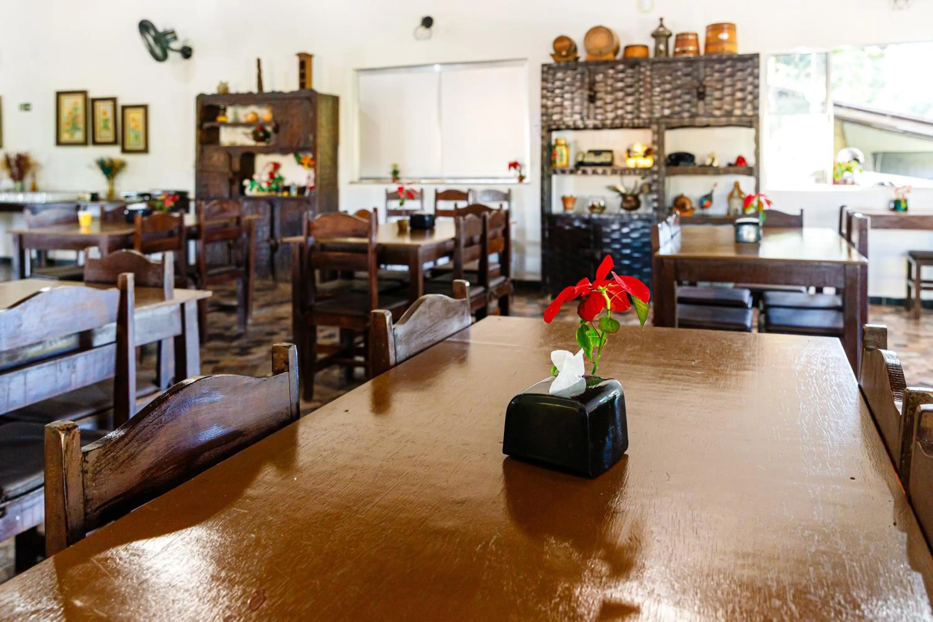Restaurant/places to eat in Hotel Morro De Santo Agostinho