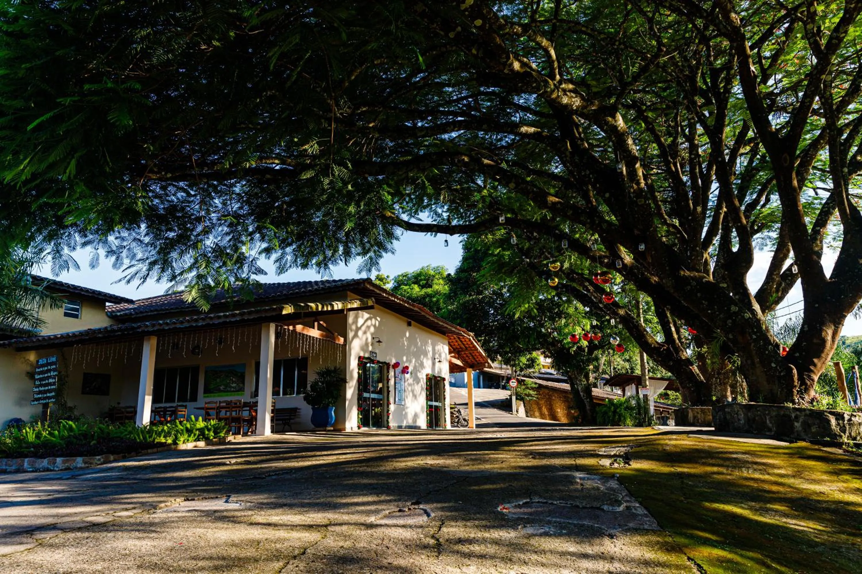 Property building in Hotel Morro De Santo Agostinho