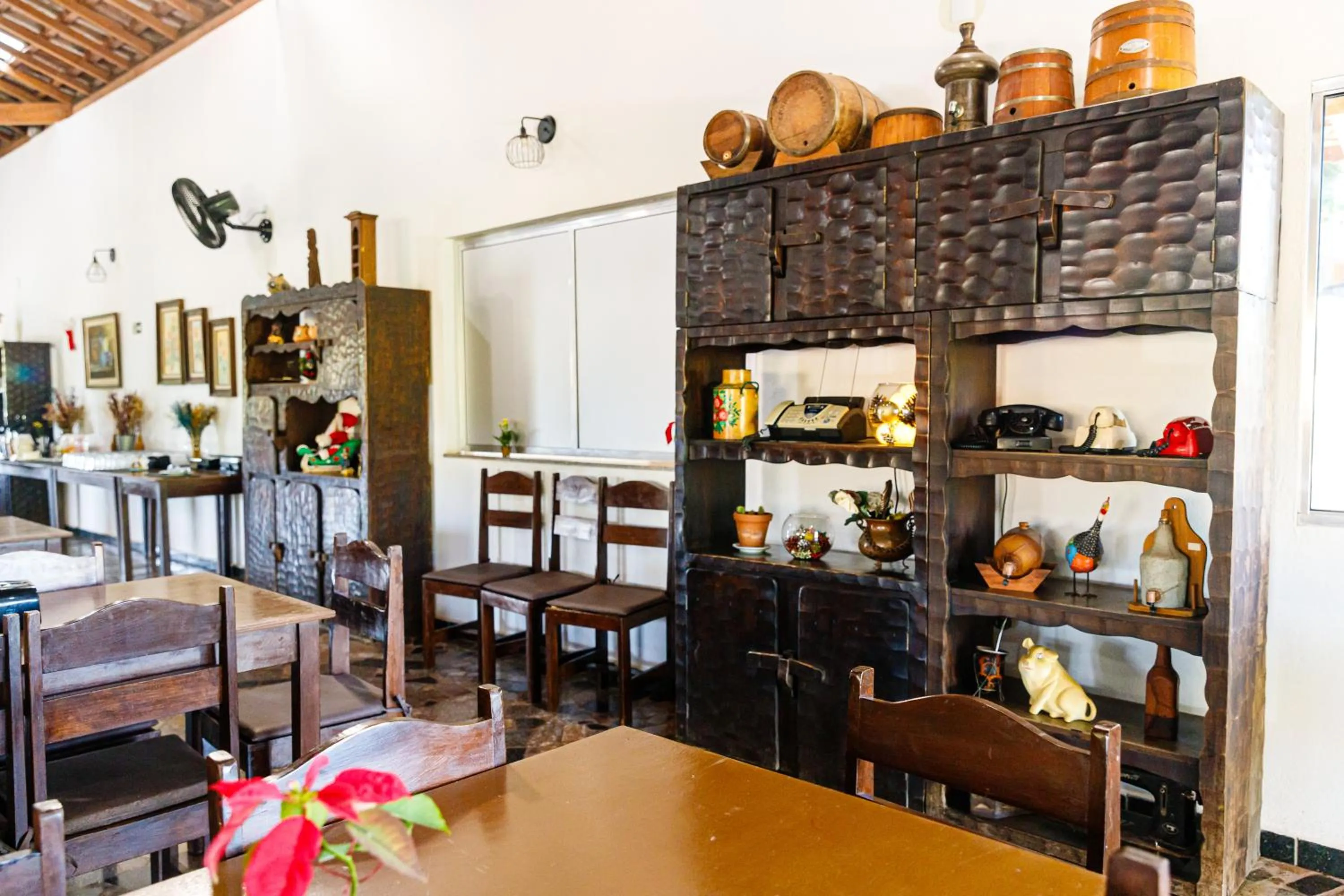 Restaurant/places to eat in Hotel Morro De Santo Agostinho